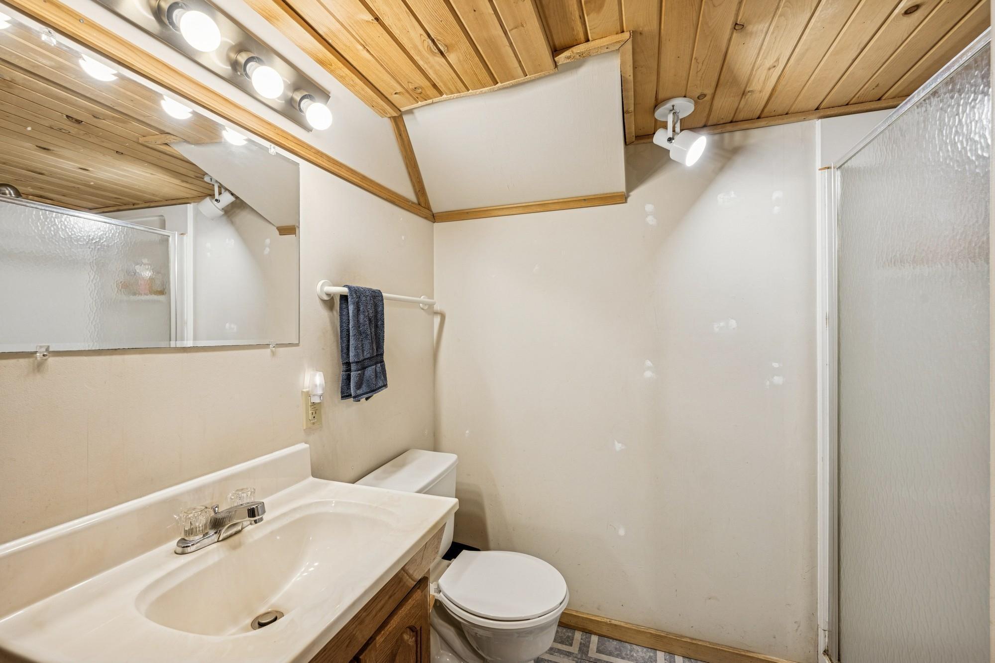Minnetonka, Minnesota, 55345, United States, 3 Bedrooms Bedrooms, ,1 BathroomBathrooms,Residential,For Sale,1902041
