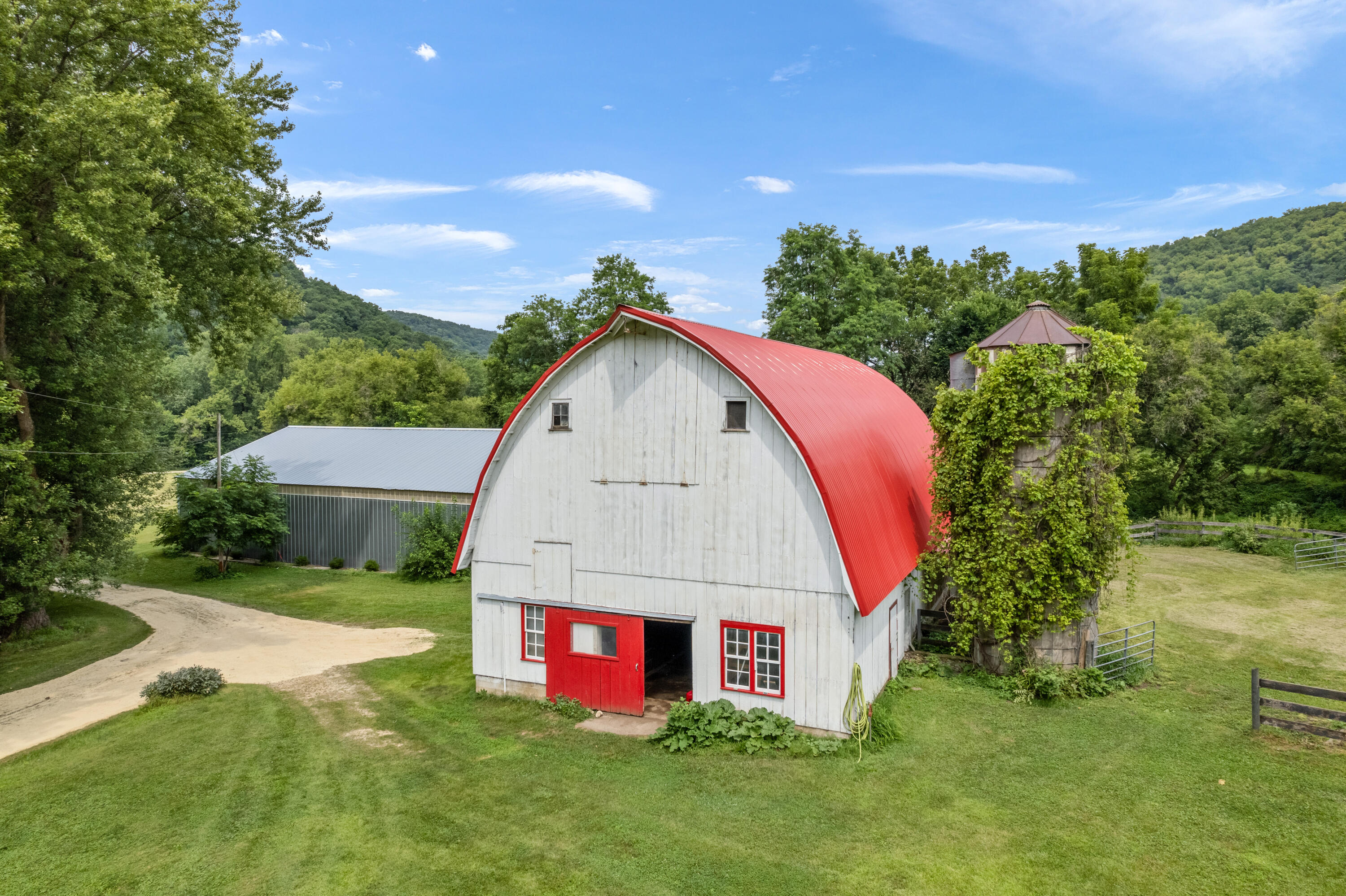 Homer, Minnesota, 55987, United States, 5 Bedrooms Bedrooms, ,3 BathroomsBathrooms,Residential,For Sale,1914657