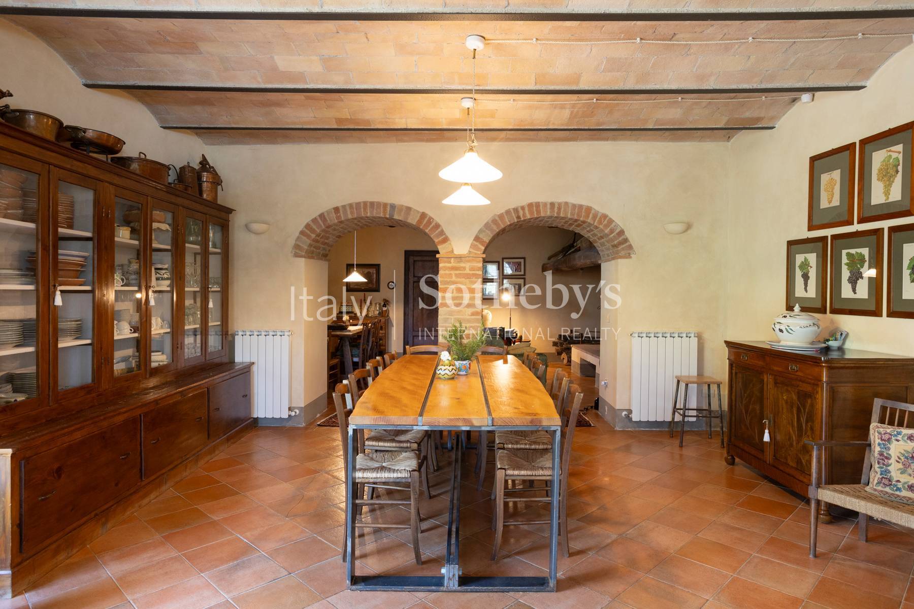  Tuscan estate with vineyards and winery - 物件實景