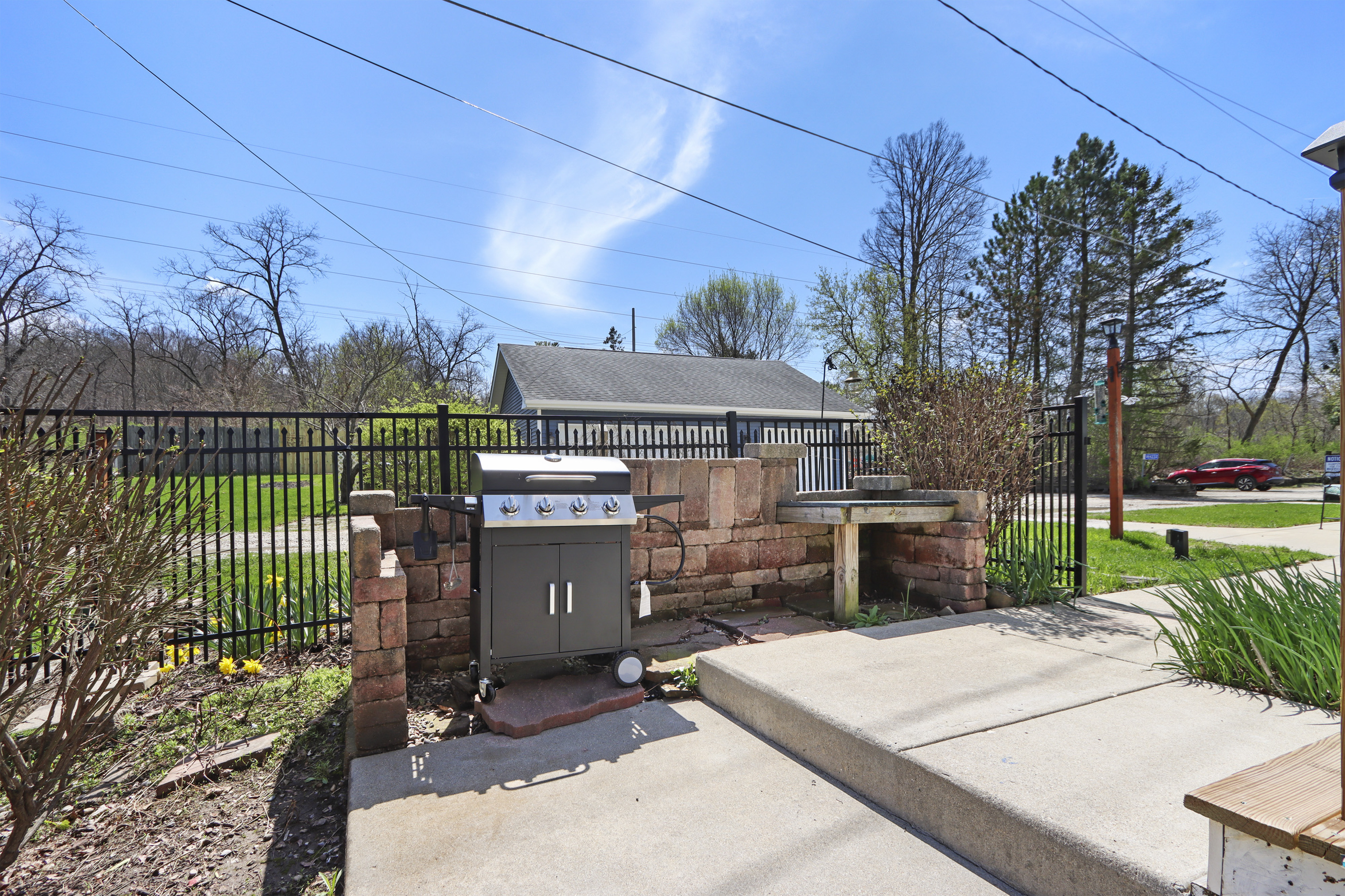  Gracious Lake Como Waterfront Retreat with Proven Rental Income - 物件實景