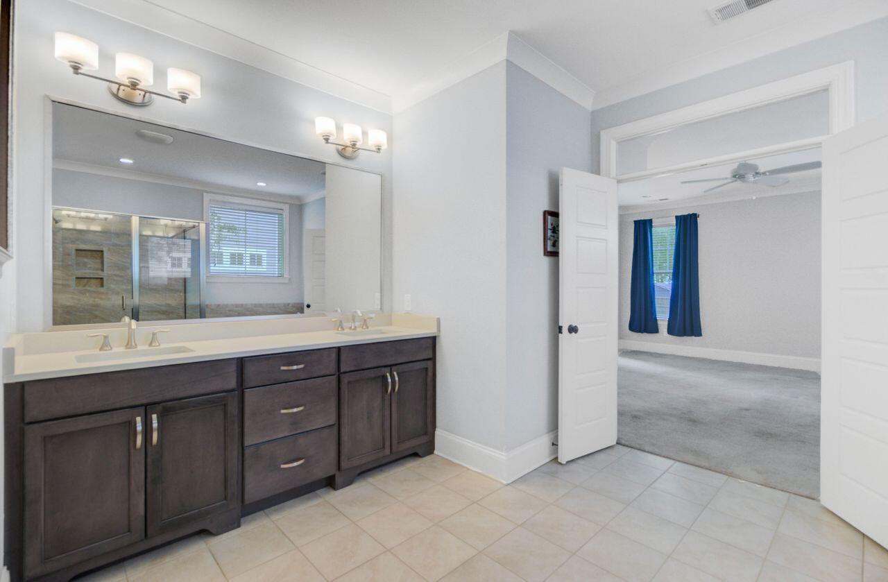 Summerville, South Carolina, 29483, United States, 4 Bedrooms Bedrooms, ,3 BathroomsBathrooms,Residential,For Sale,1910899