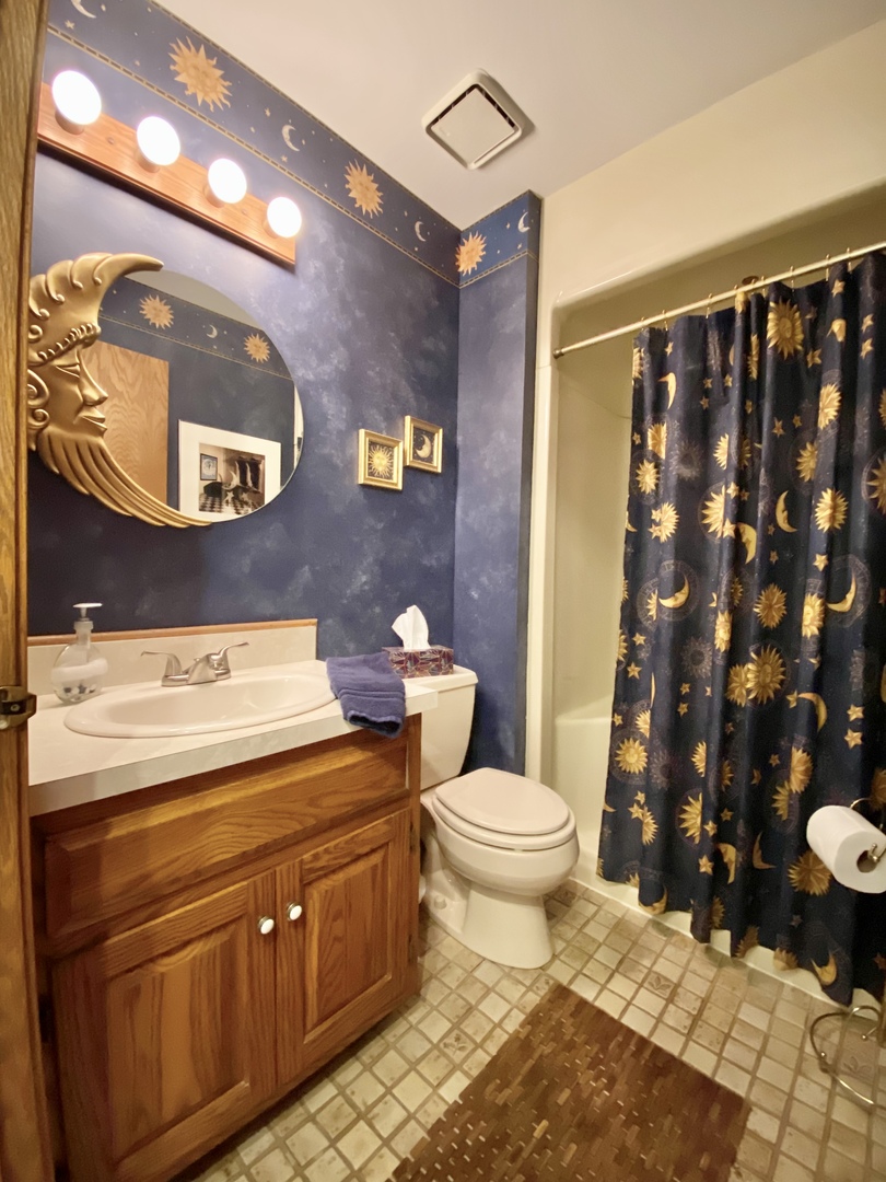 New Lenox, Illinois, 60451, United States, 5 Bedrooms Bedrooms, ,5 BathroomsBathrooms,Residential,For Sale,1920341