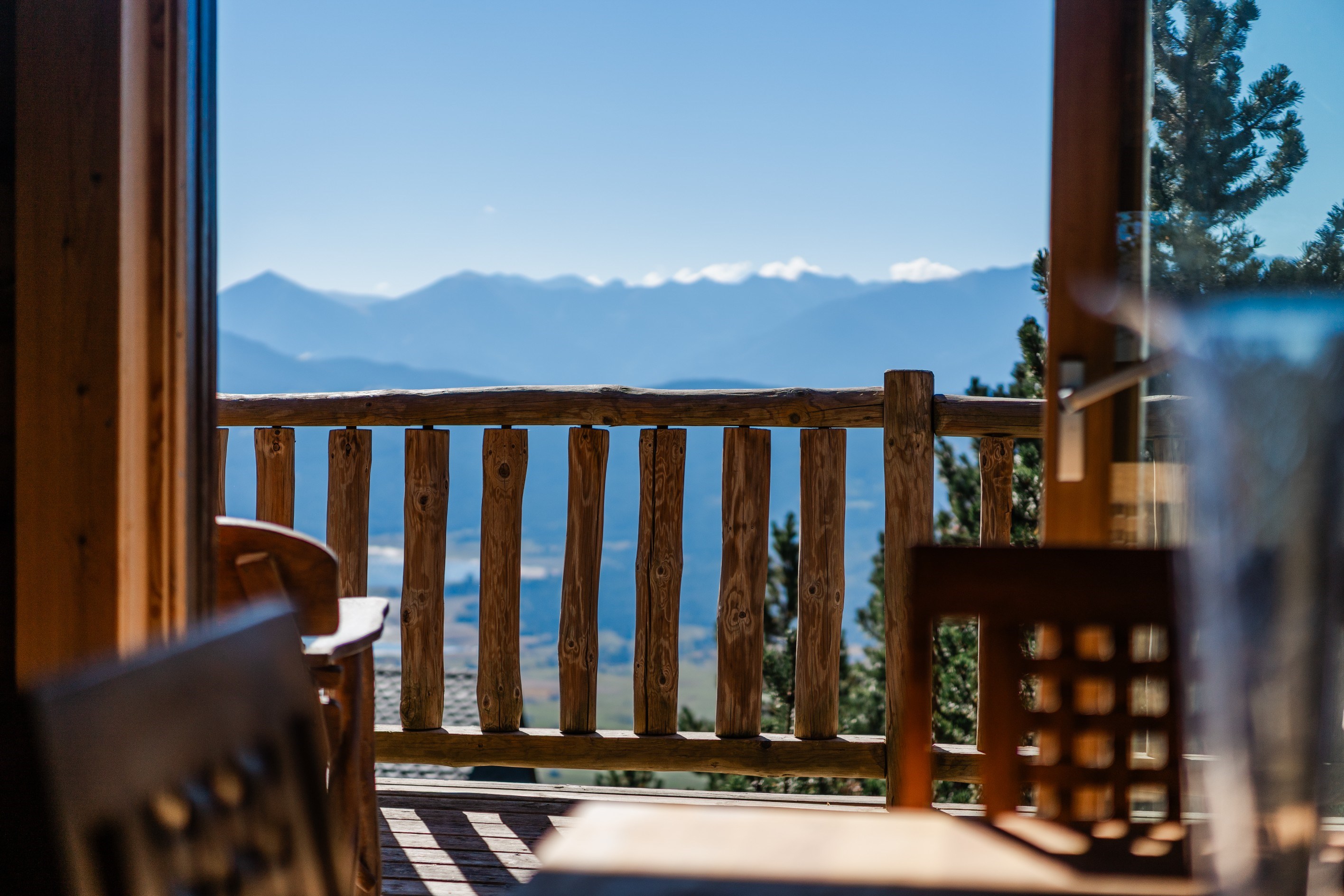  Chalet with lake and mountain views – ski-in / ski-out - 物件實景