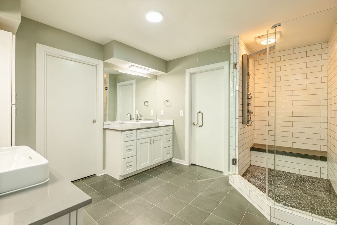 Lakeway, Texas, 78734, United States, 3 Bedrooms Bedrooms, ,3 BathroomsBathrooms,Residential,For Sale,2001853