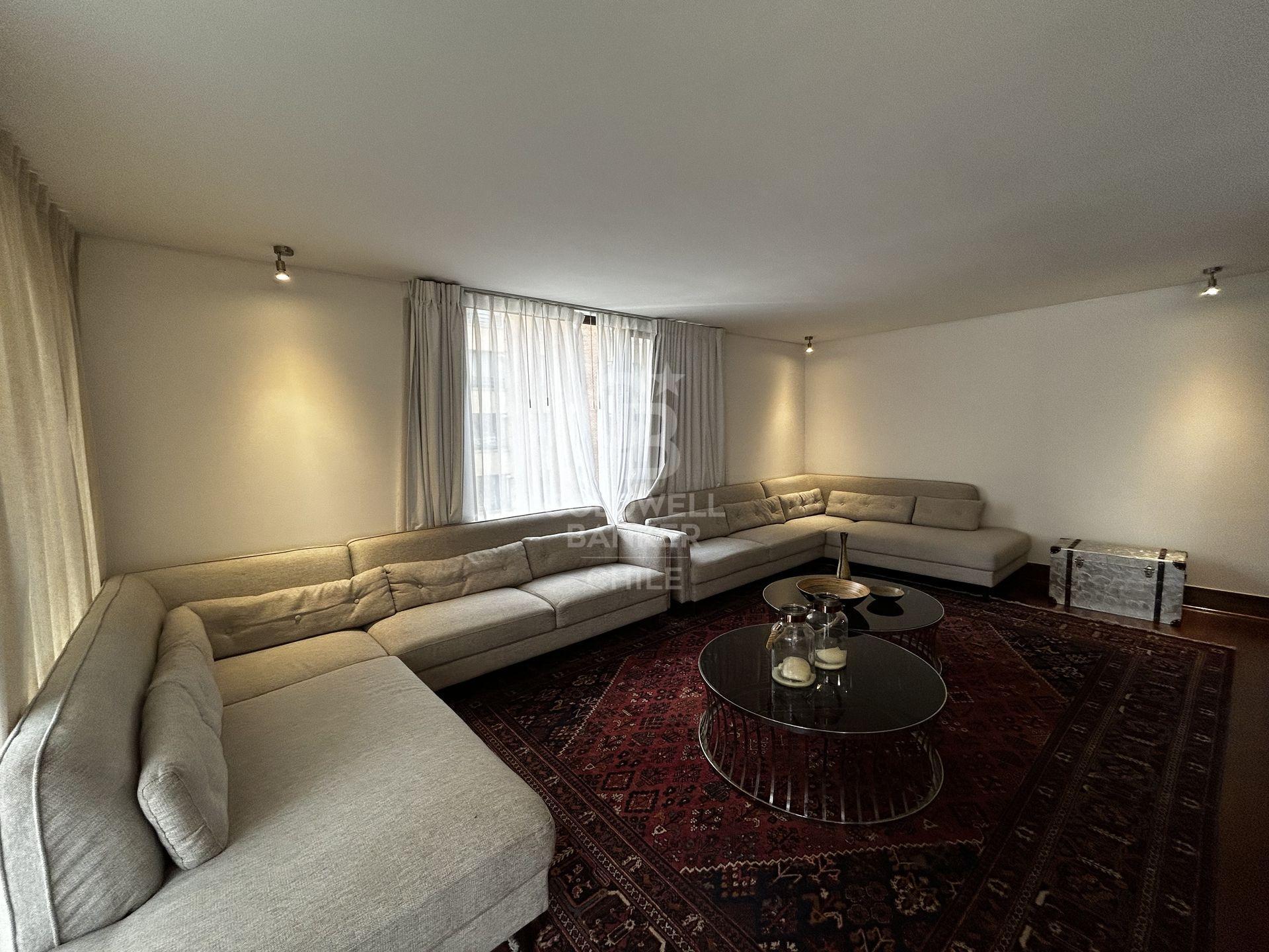Las Condes, Chile, 3 Bedrooms Bedrooms, ,3 BathroomsBathrooms,Residential,For Sale,1838482