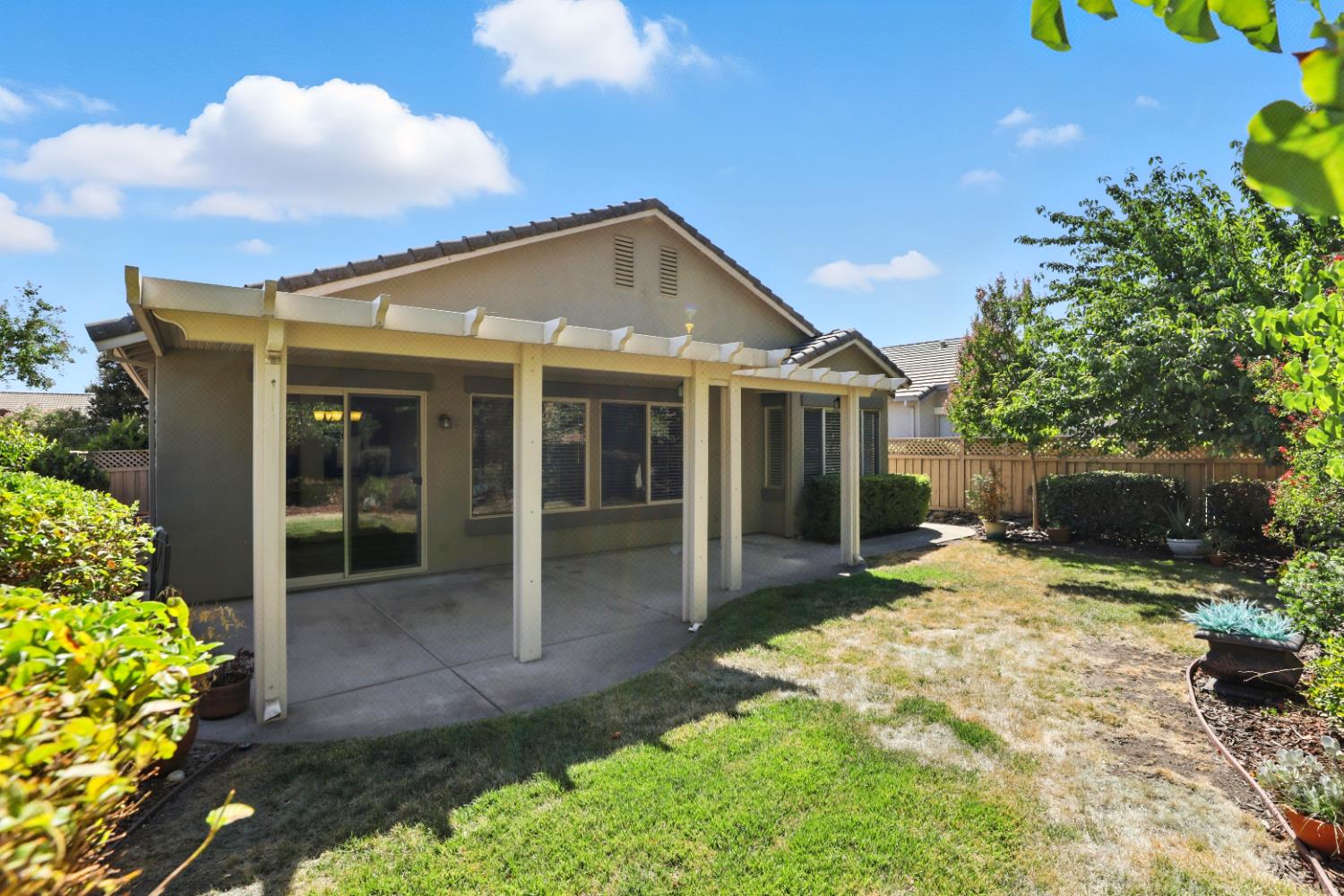 Lincoln, California, 95648, United States, 2 Bedrooms Bedrooms, ,2 BathroomsBathrooms,Residential,For Sale,1910856