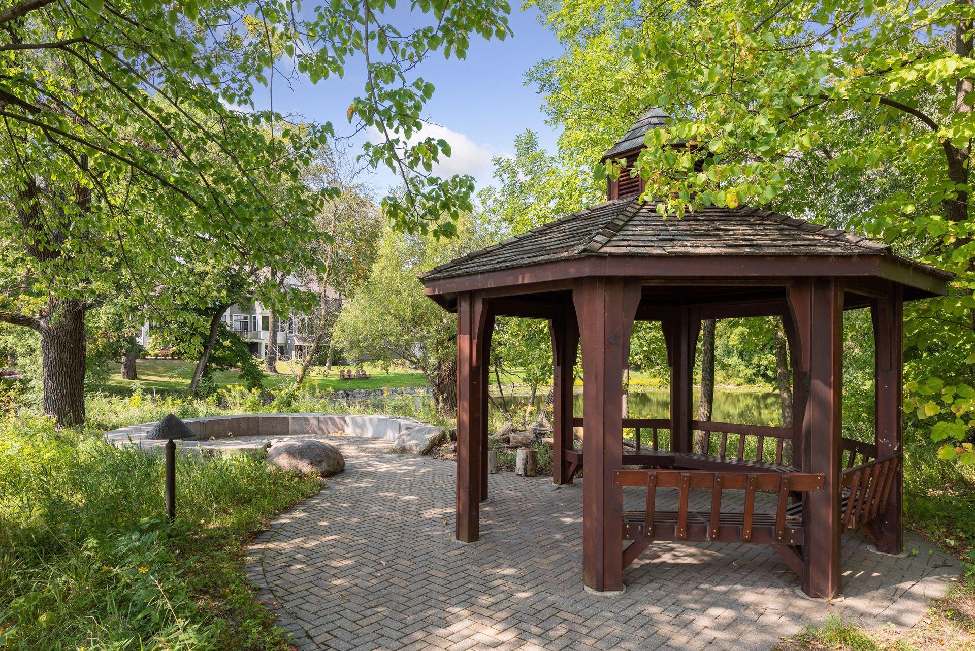 Wayzata, Minnesota, 55391, United States, 4 Bedrooms Bedrooms, ,1 BathroomBathrooms,Residential,For Sale,1999686