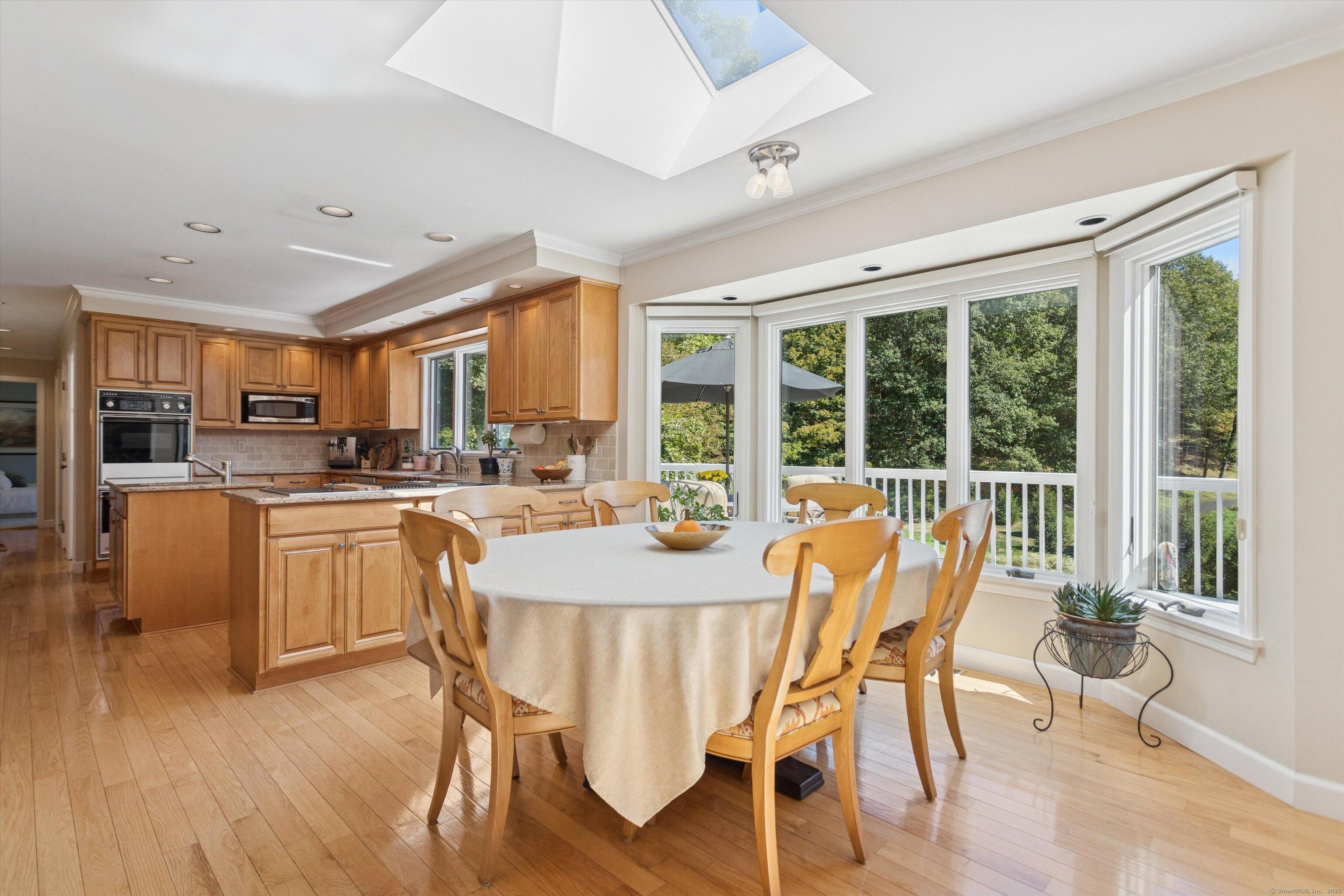 Stamford, Connecticut, 06903, United States, 5 Bedrooms Bedrooms, ,5 BathroomsBathrooms,Residential,For Sale,1976507