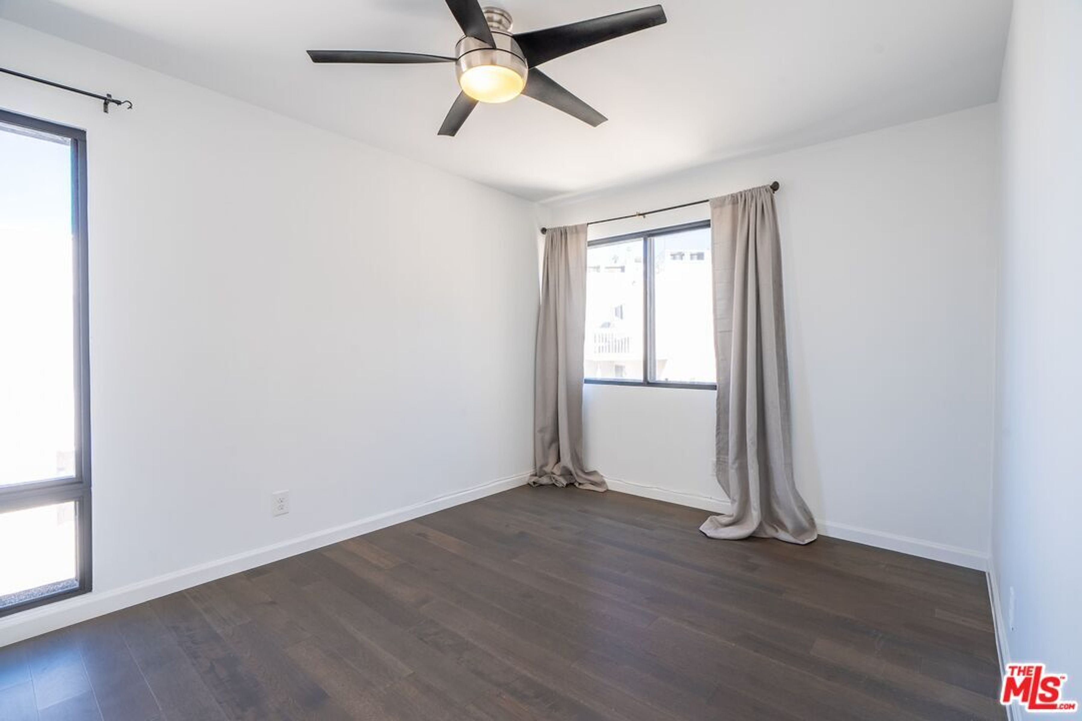  7301 Vista Del Mar, B105 - 物件實景
