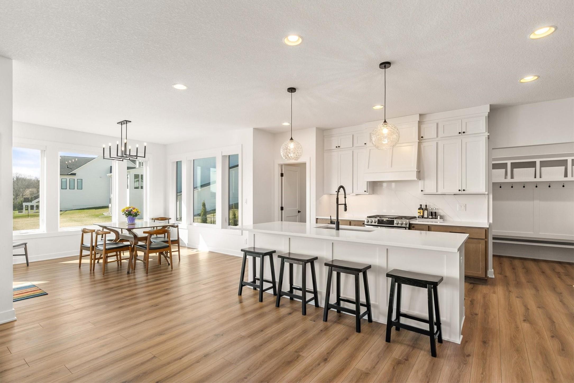 West Des Moines, Iowa, 50266, United States, 5 Bedrooms Bedrooms, ,5 BathroomsBathrooms,Residential,For Sale,2030247