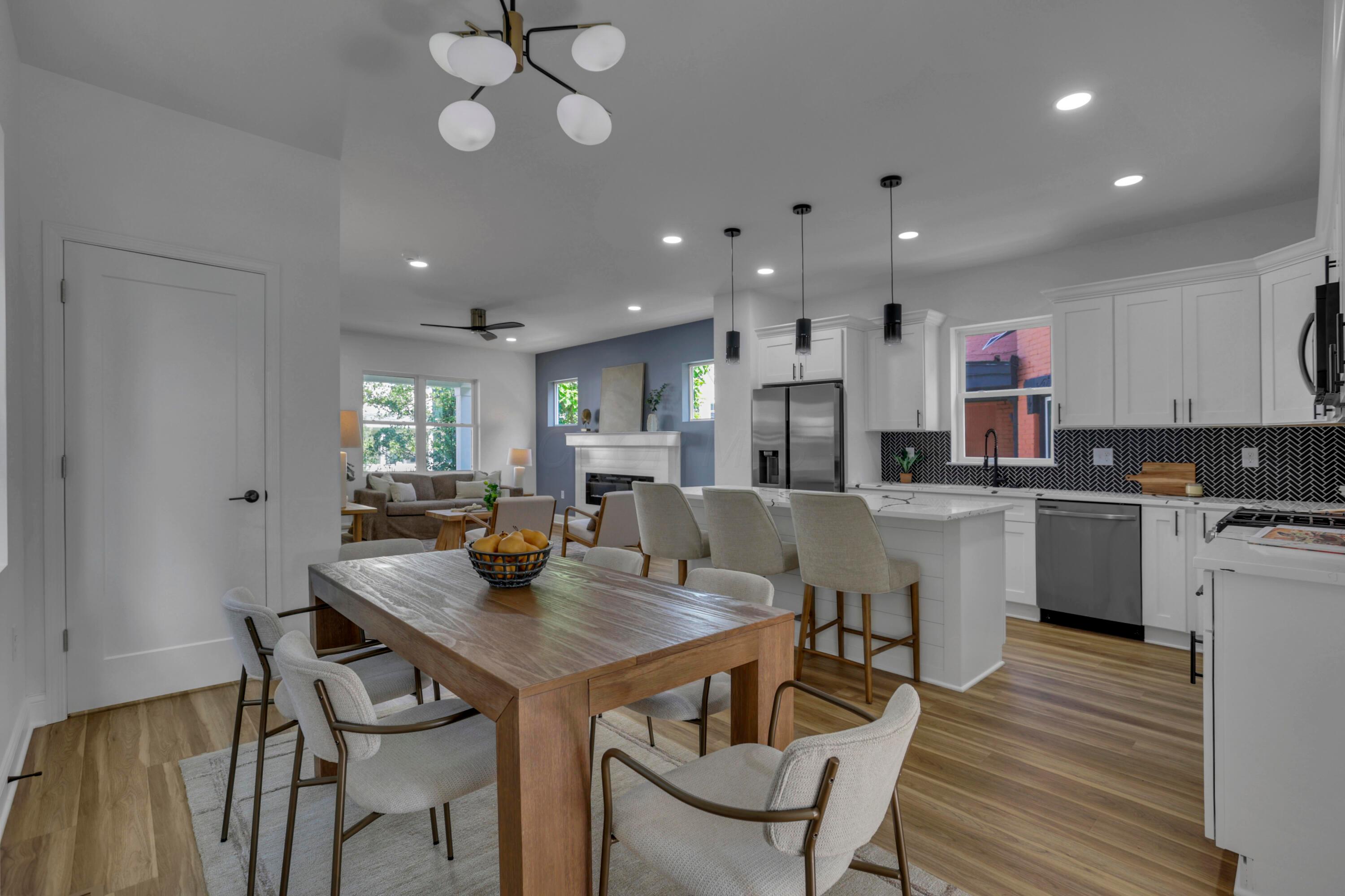 Columbus, Ohio, 43203, United States, 4 Bedrooms Bedrooms, ,4 BathroomsBathrooms,Residential,For Sale,2048035