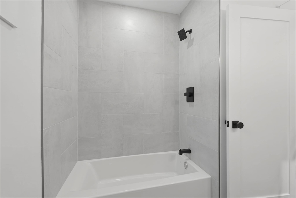 Watertown, Massachusetts, 02472, United States, 3 Bedrooms Bedrooms, ,3 BathroomsBathrooms,Residential,For Sale,2048404