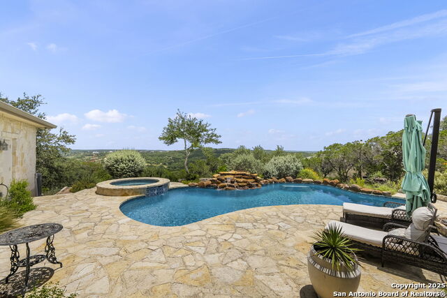 Boerne, Texas, 78006, United States, 4 Bedrooms Bedrooms, ,4 BathroomsBathrooms,Residential,For Sale,1891187