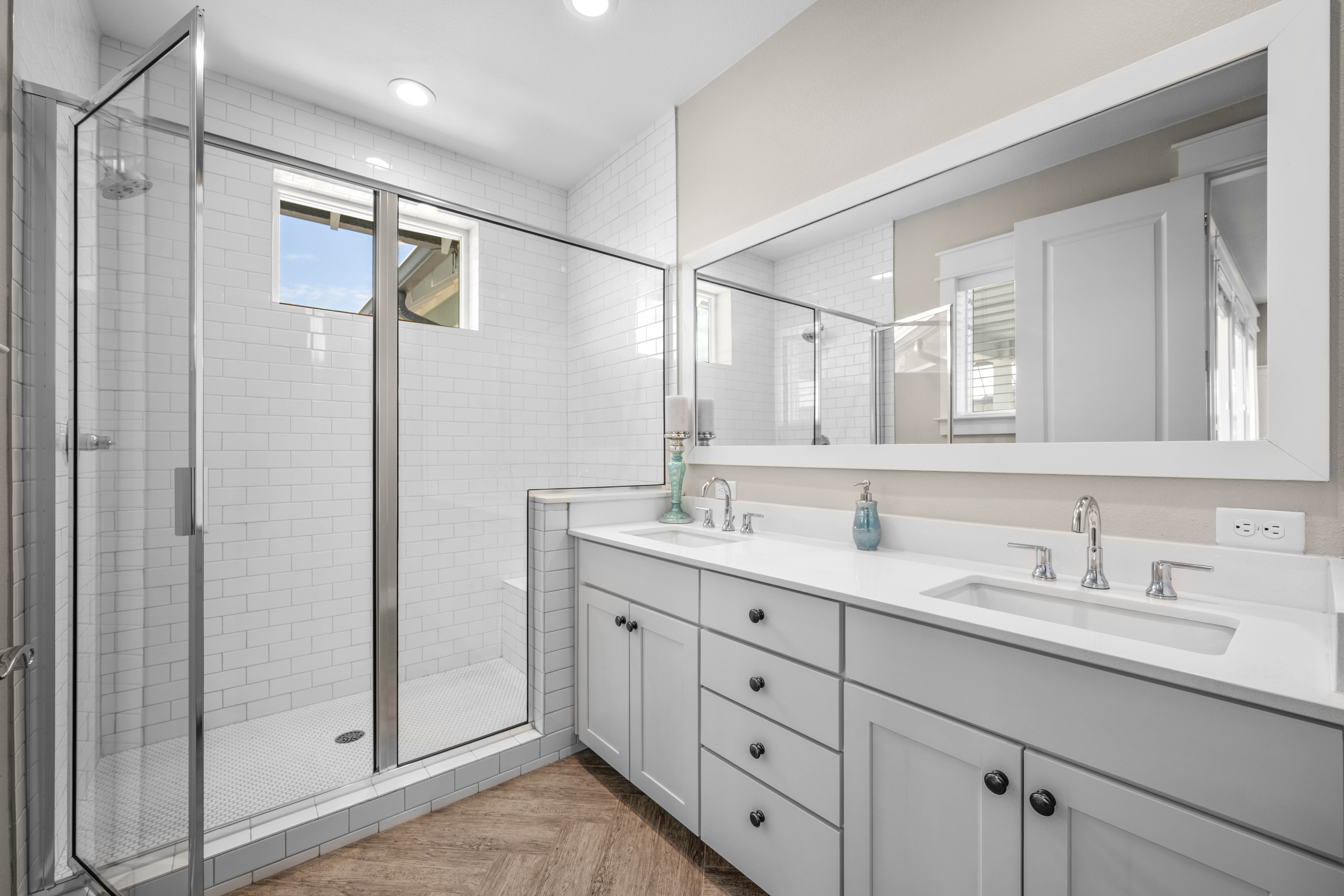  Relaxing 4BR Waterfront Condo - 物件實景