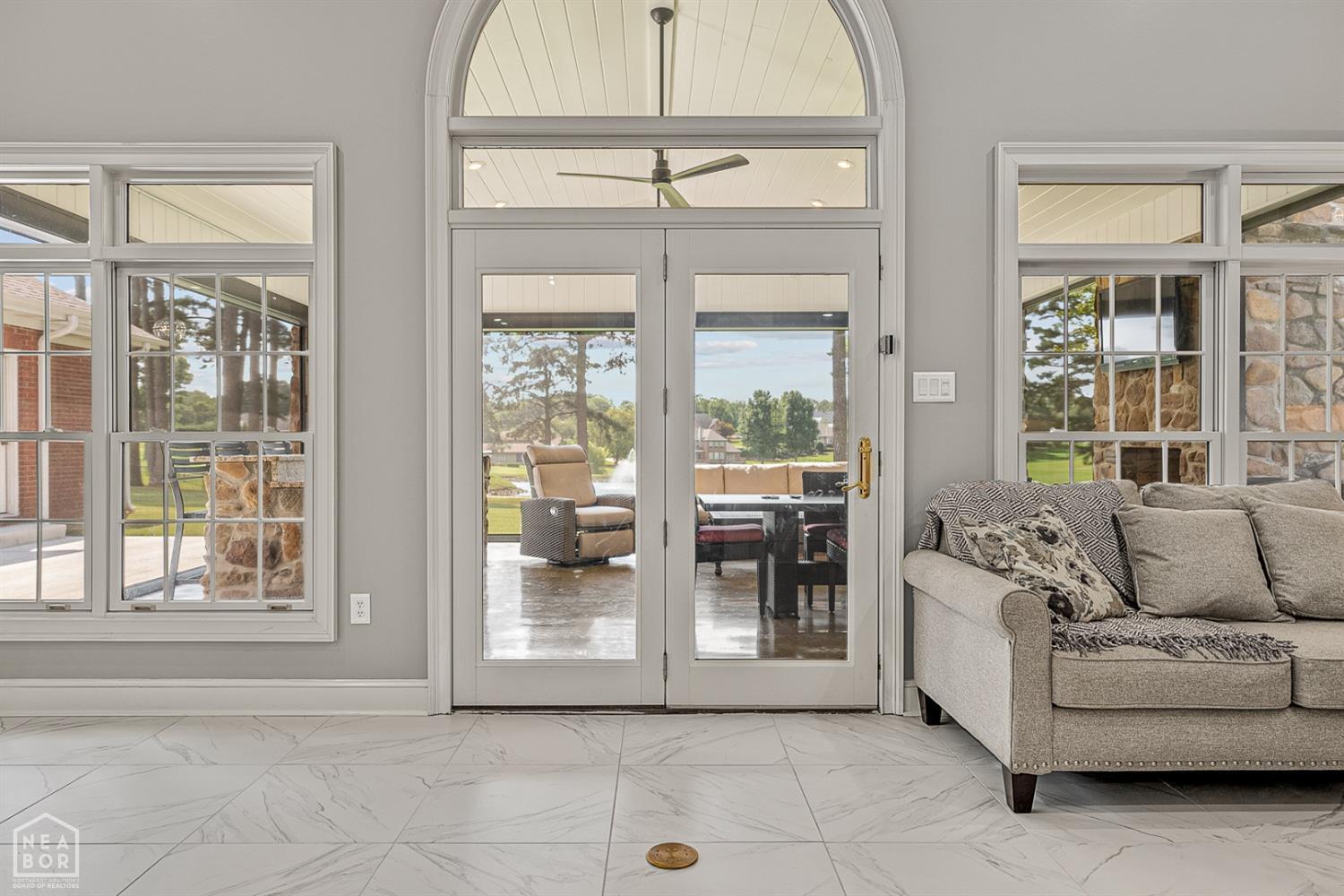 Jonesboro, Arkansas, 72404, United States, 4 Bedrooms Bedrooms, ,5 BathroomsBathrooms,Residential,For Sale,1983178