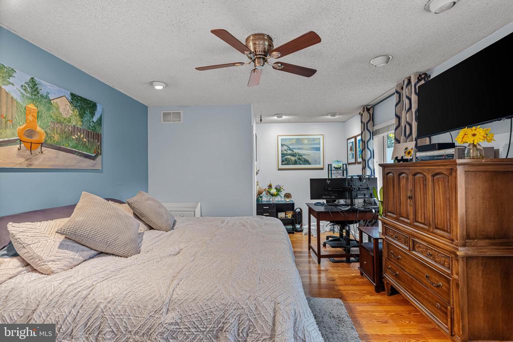 Plainsboro, New Jersey, 08536, United States, 3 Bedrooms Bedrooms, ,3 BathroomsBathrooms,Residential,For Sale,1975550