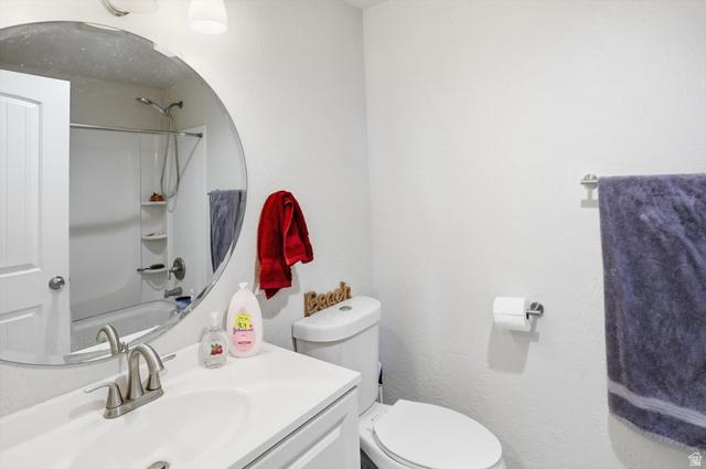 Layton, Utah, 84041, United States, 4 Bedrooms Bedrooms, ,4 BathroomsBathrooms,Residential,For Sale,1990217