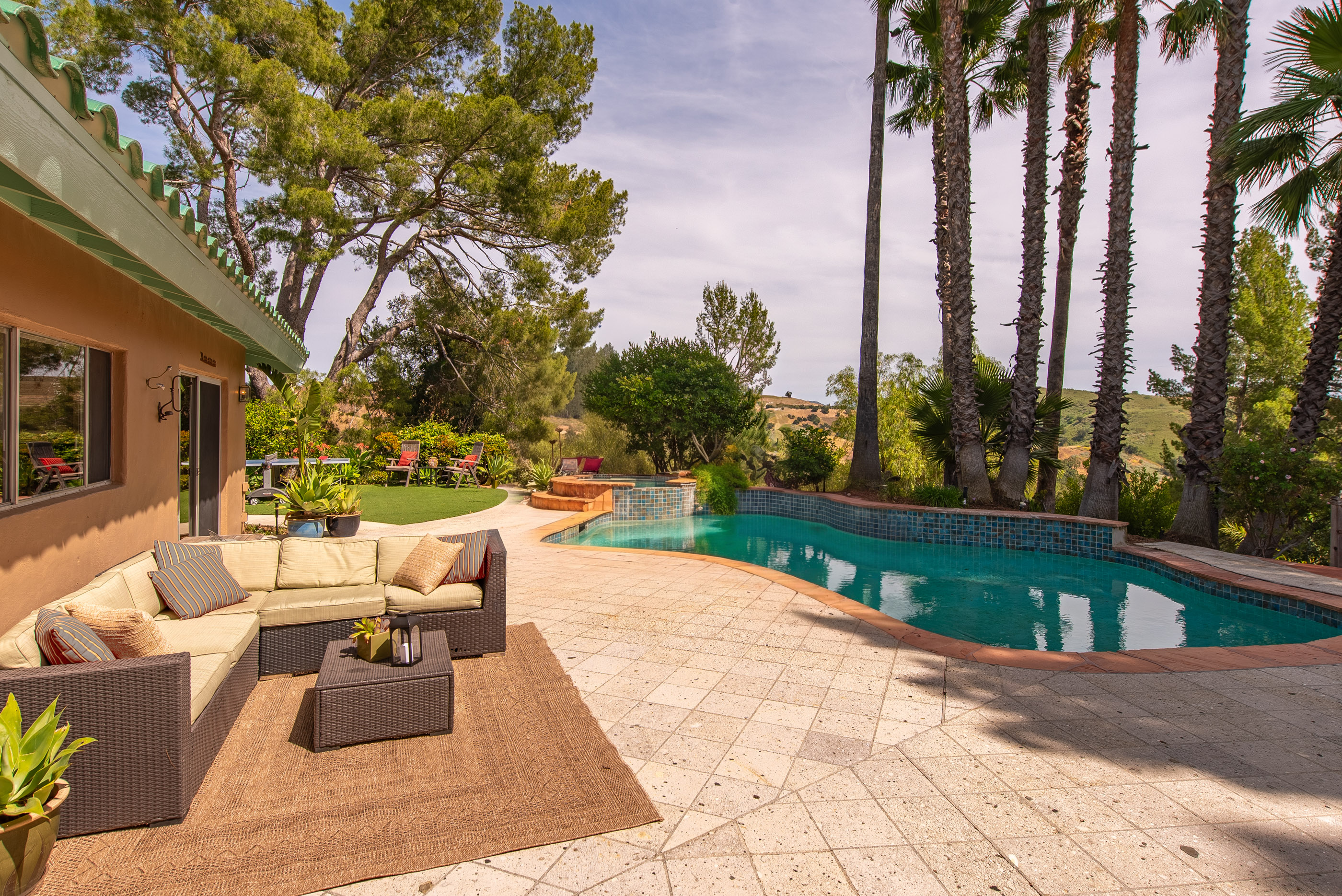  6110 Colodny Drive, Agoura Hills - 物件實景