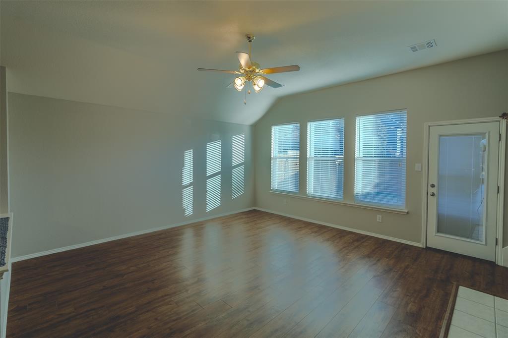 Plano, Texas, 75025, United States, 3 Bedrooms Bedrooms, ,2 BathroomsBathrooms,Residential,For Sale,2008161