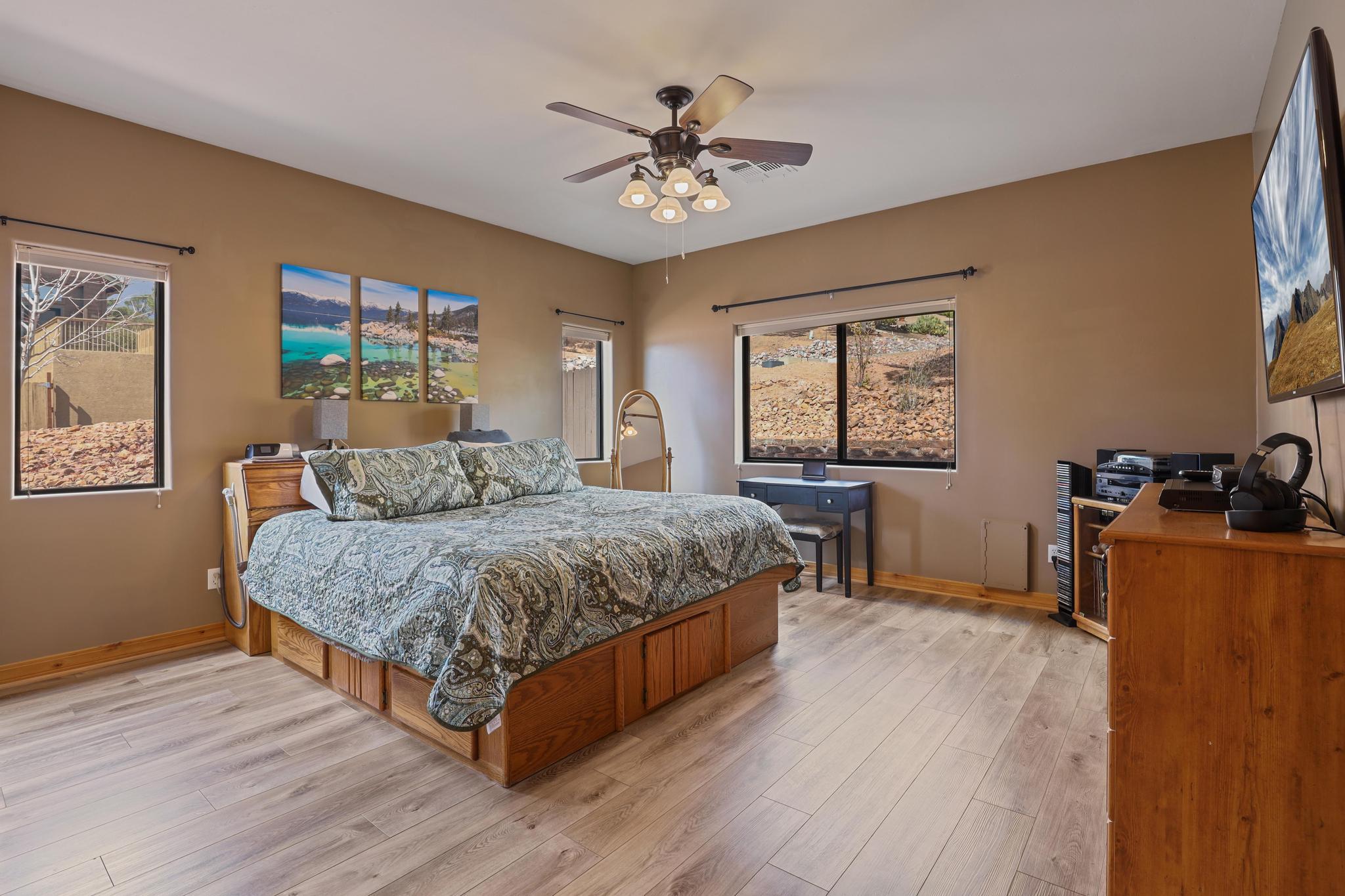 Payson, Arizona, 85541, United States, 3 Bedrooms Bedrooms, ,Residential,For Sale,1729248