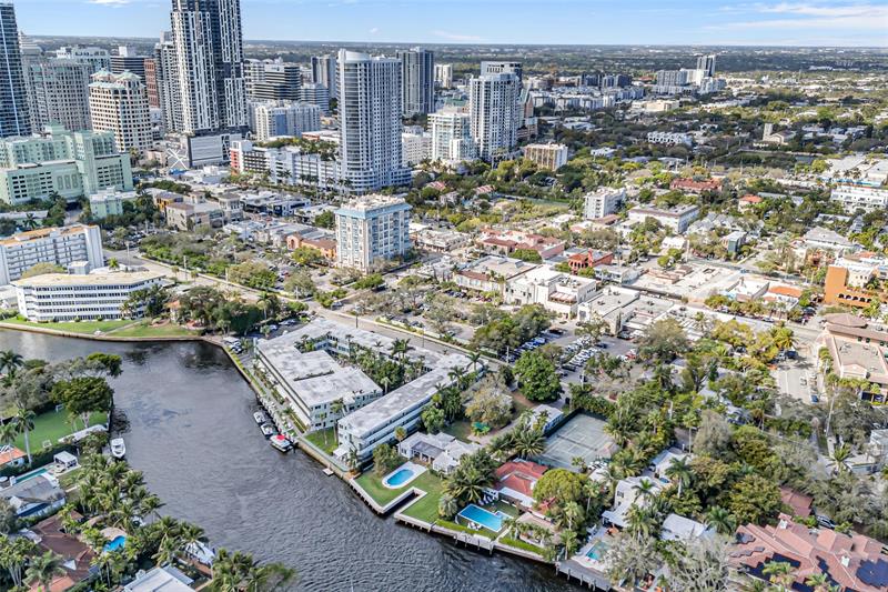 Fort Lauderdale, Florida, 33301, United States, 3 Bedrooms Bedrooms, ,4 BathroomsBathrooms,Residential,For Sale,1947110