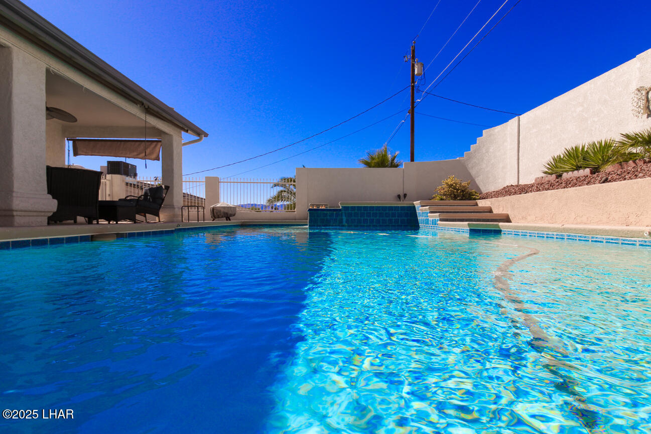 Lake Havasu City, Arizona, 86406, United States, 3 Bedrooms Bedrooms, ,1 BathroomBathrooms,Residential,For Sale,1989666