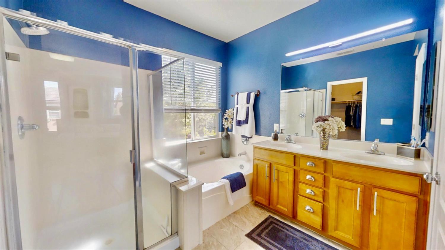 Sacramento, California, 95835, United States, 4 Bedrooms Bedrooms, ,3 BathroomsBathrooms,Residential,For Sale,1887993