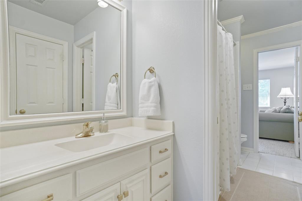 Colleyville, Texas, 76034, United States, 4 Bedrooms Bedrooms, ,3 BathroomsBathrooms,Residential,For Sale,1934956