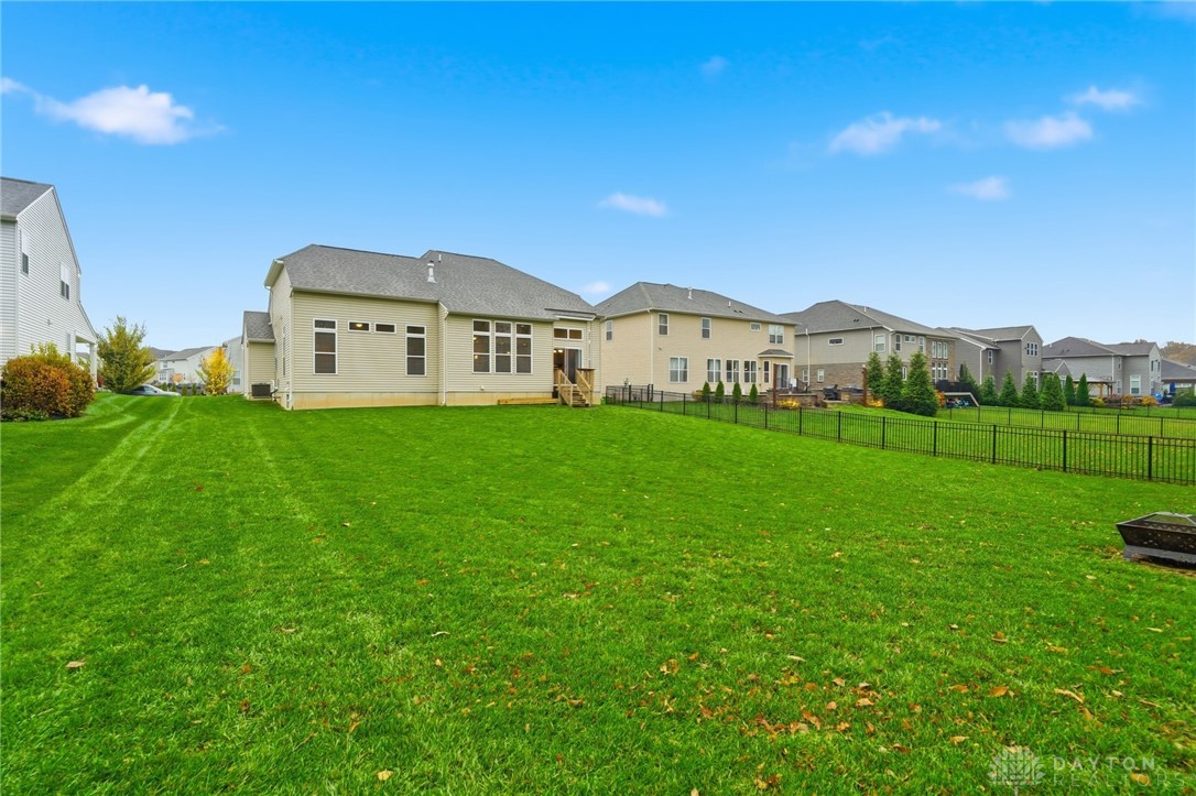 Beavercreek Twp, Ohio, 45385, United States, 3 Bedrooms Bedrooms, ,4 BathroomsBathrooms,Residential,For Sale,1991146