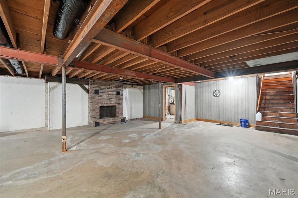 Portage Des Sioux, Missouri, 63373, United States, 3 Bedrooms Bedrooms, ,2 BathroomsBathrooms,Residential,For Sale,1927242