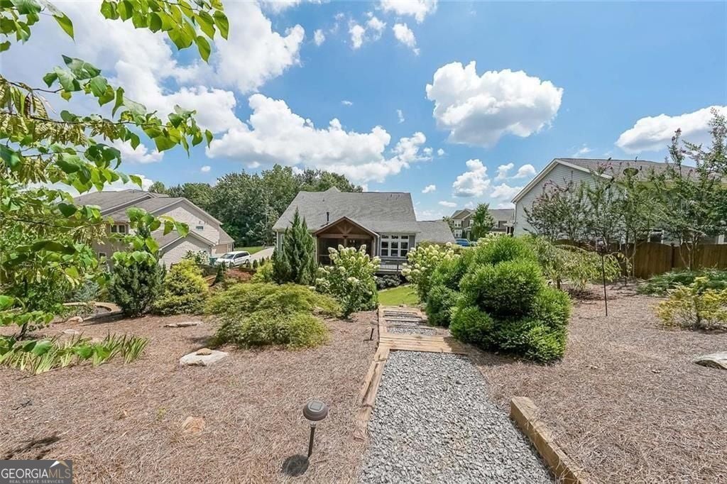 Canton, Georgia, 30114, United States, 3 Bedrooms Bedrooms, ,4 BathroomsBathrooms,Residential,For Sale,2006570