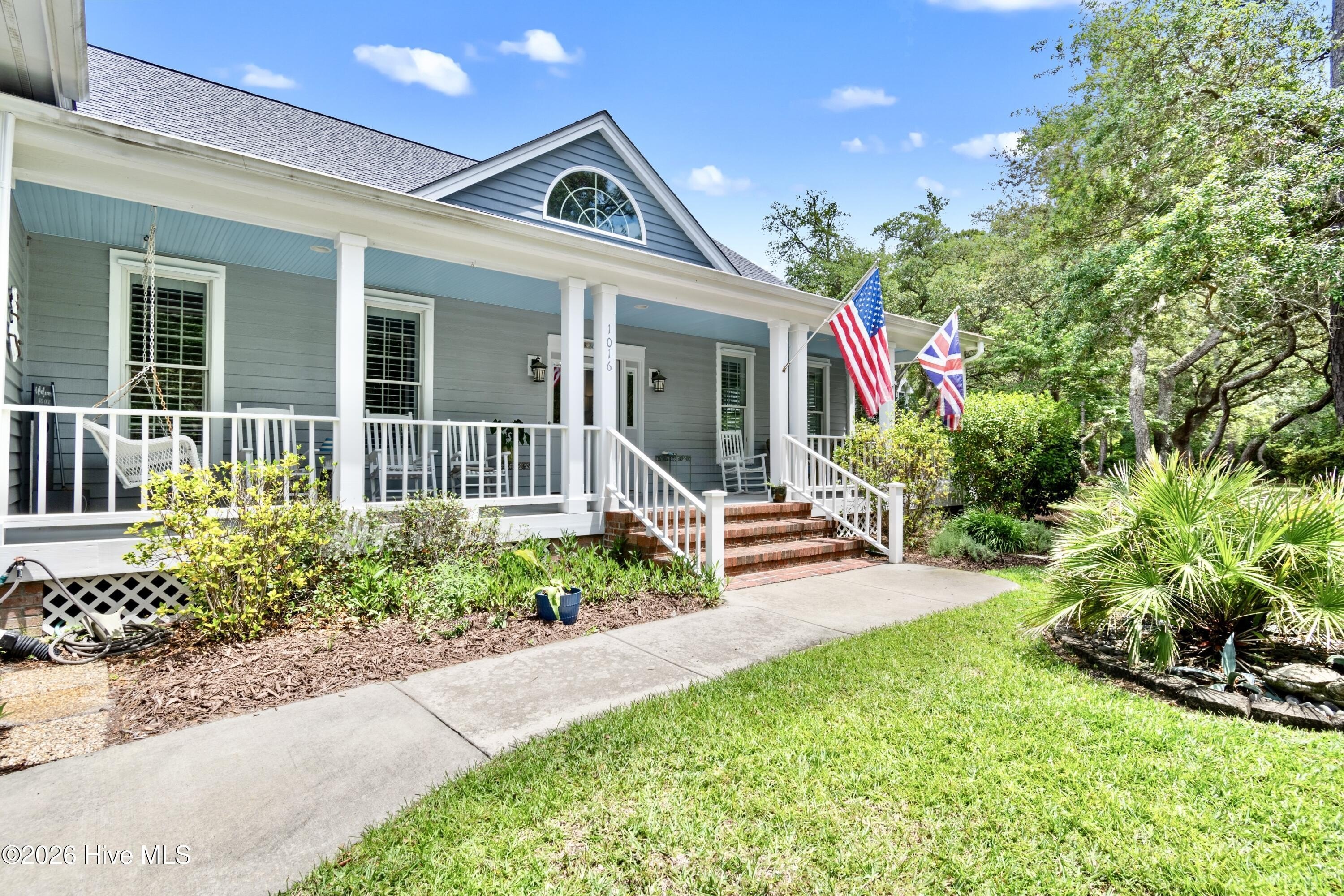 Southport, North Carolina, 28461, United States, 3 Bedrooms Bedrooms, ,2 BathroomsBathrooms,Residential,For Sale,2048471