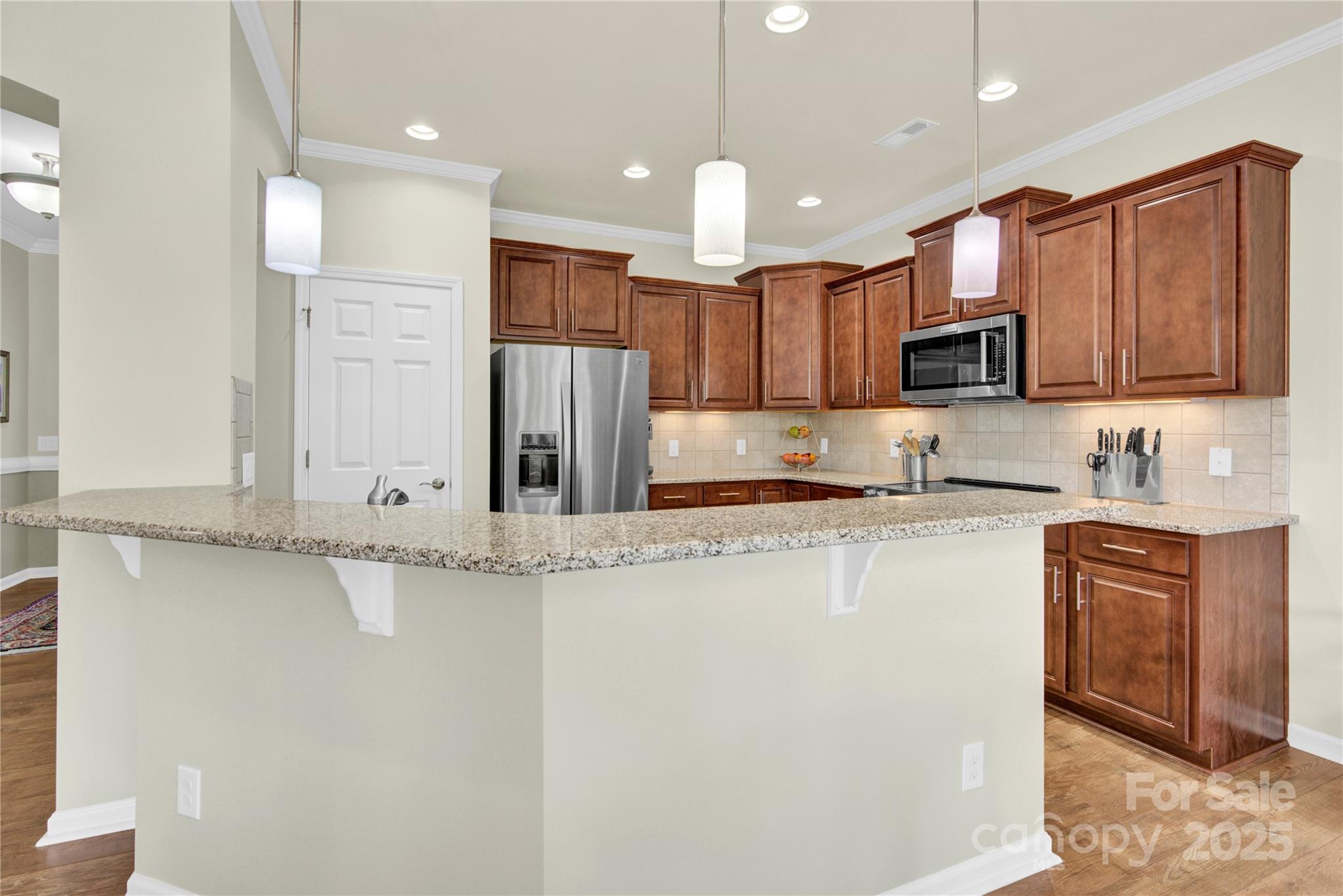 Fort Mill, South Carolina, 29707, United States, 3 Bedrooms Bedrooms, ,3 BathroomsBathrooms,Residential,For Sale,1901916