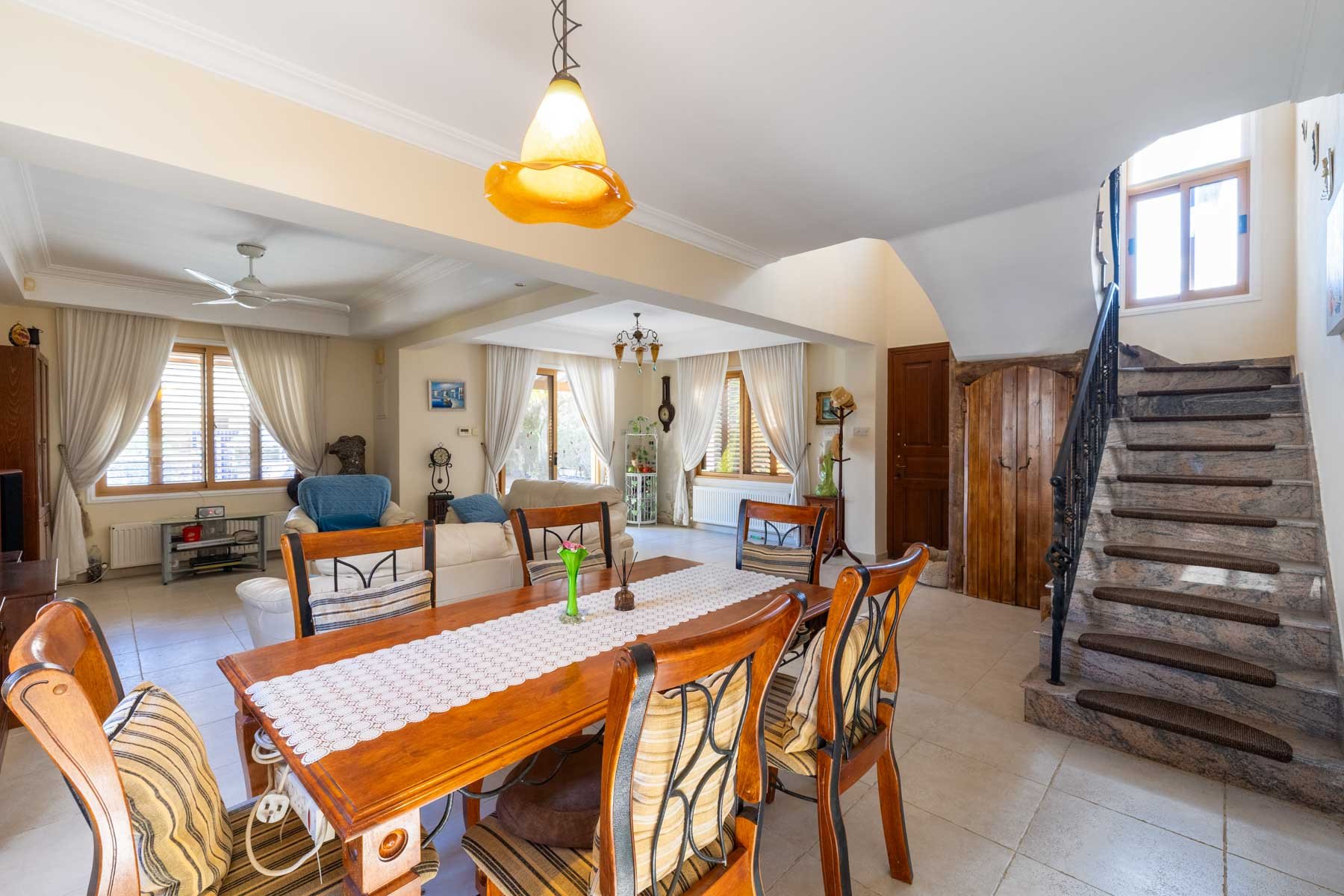 Coastal Living in Pervolia: Three-Bedroom Villa near Faros Beach - 物件實景