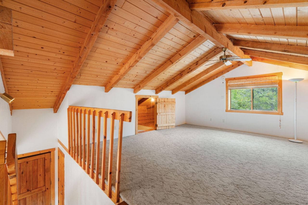 Jemez Springs, New Mexico, 87025, United States, 3 Bedrooms Bedrooms, ,2 BathroomsBathrooms,Residential,For Sale,1903499
