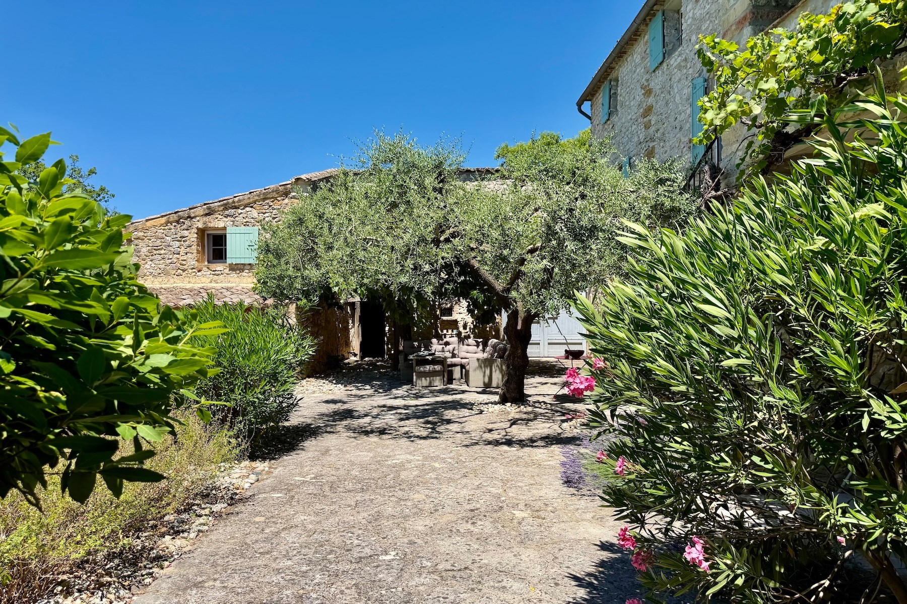  Charming stone mas with guest house, pool and panoramic views - 物件實景