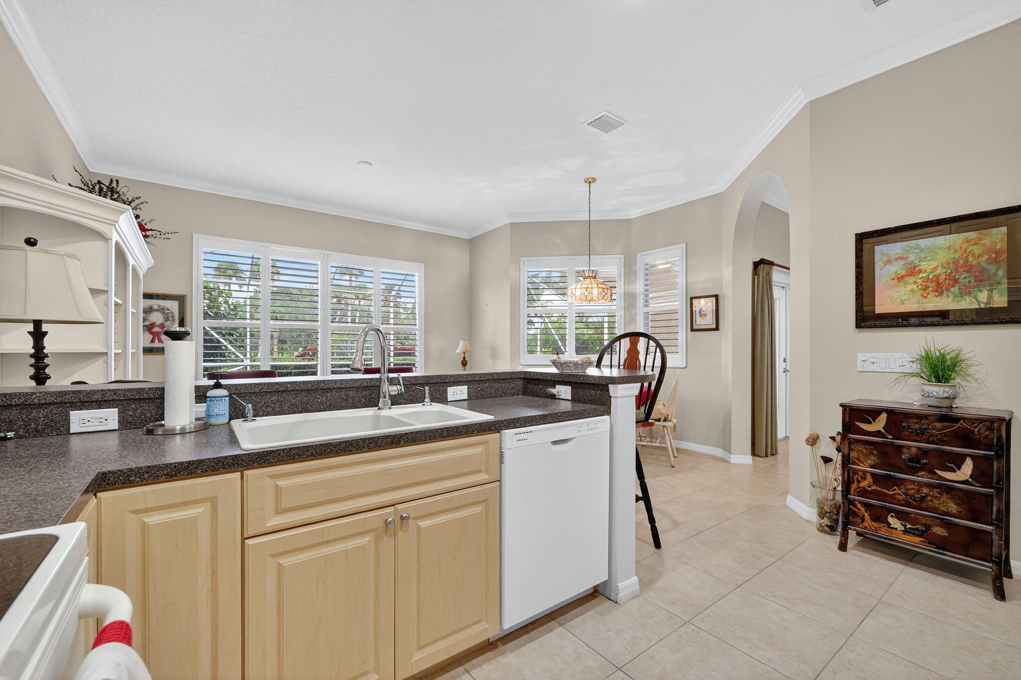 Fort Pierce, Florida, 34949, United States, 2 Bedrooms Bedrooms, ,2 BathroomsBathrooms,Residential,For Sale,1989196