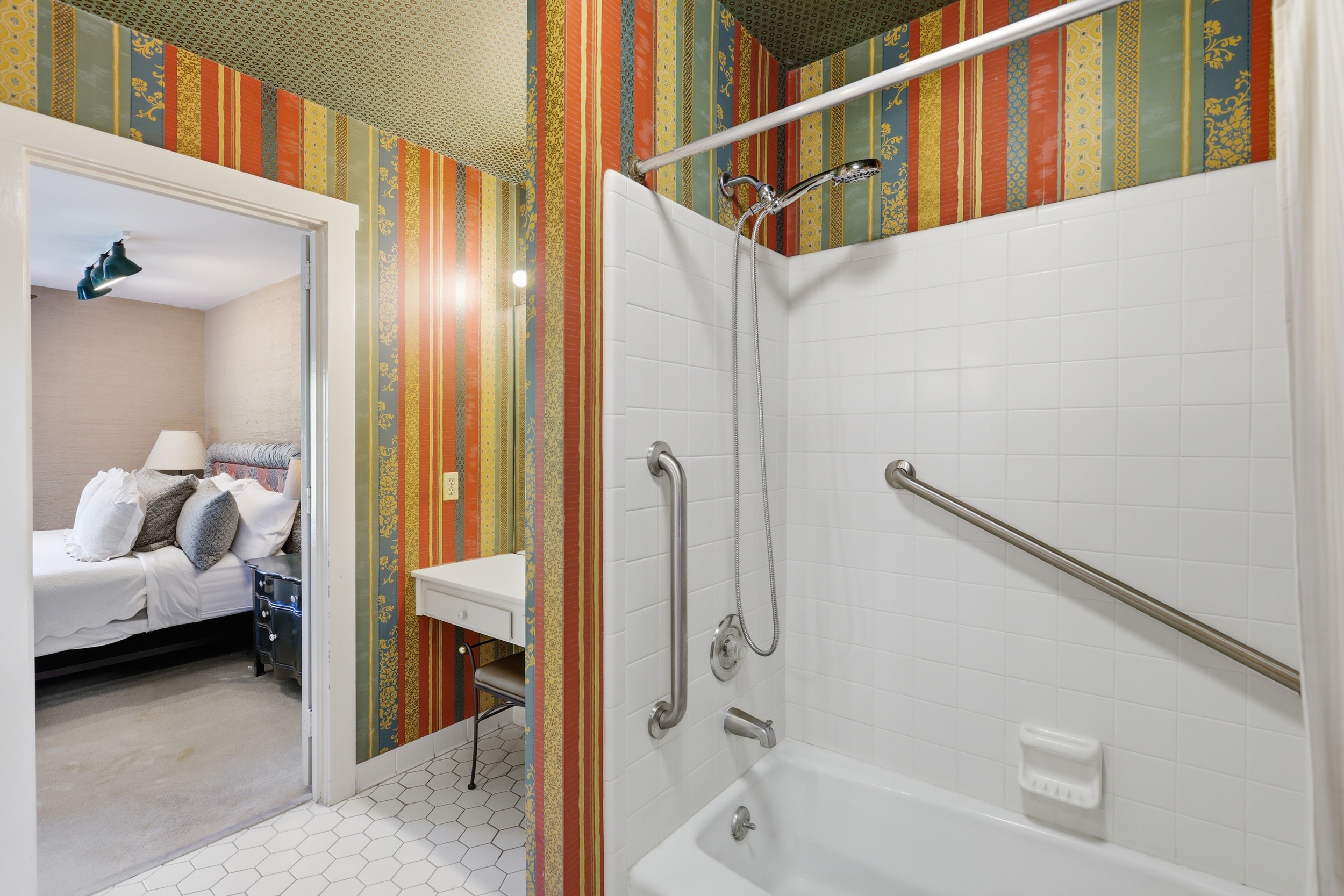  Prestigious Home in Ardsley Park Featured in Southern Living Magazine - 物件實景