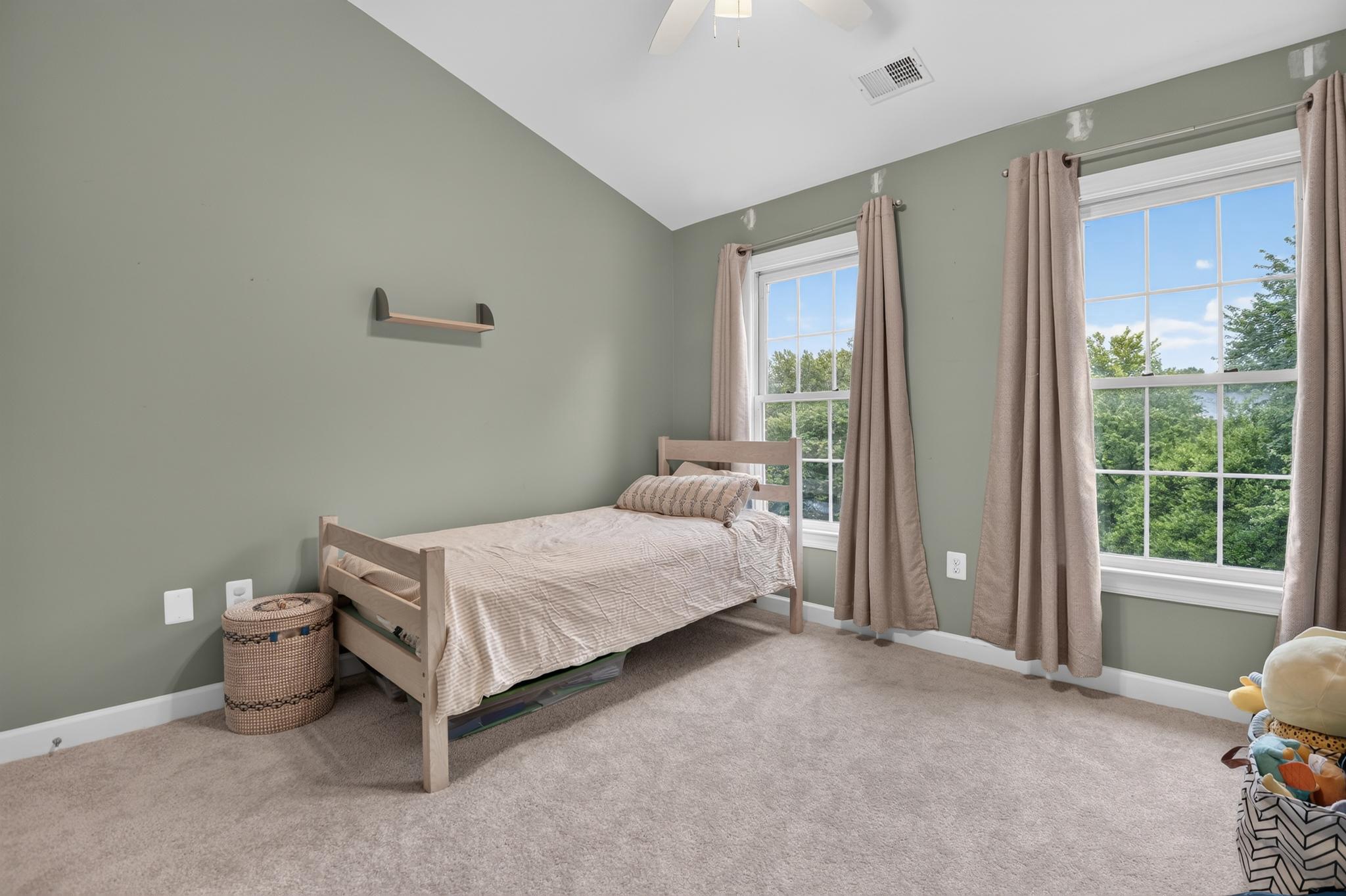  105 Crofton Hill Lane, Rockville, MD, 20850 - 物件實景