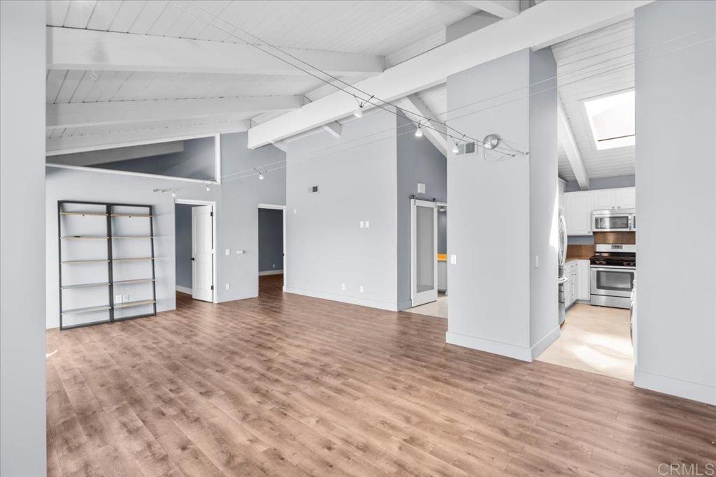 Carlsbad, California, 92009, United States, 2 Bedrooms Bedrooms, ,2 BathroomsBathrooms,Residential,For Sale,1932057