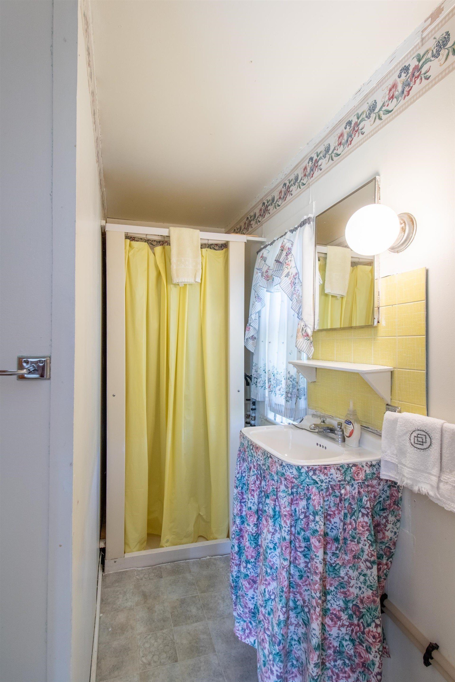 Westmore, Vermont, 05860, United States, 3 Bedrooms Bedrooms, ,1 BathroomBathrooms,Residential,For Sale,1974446