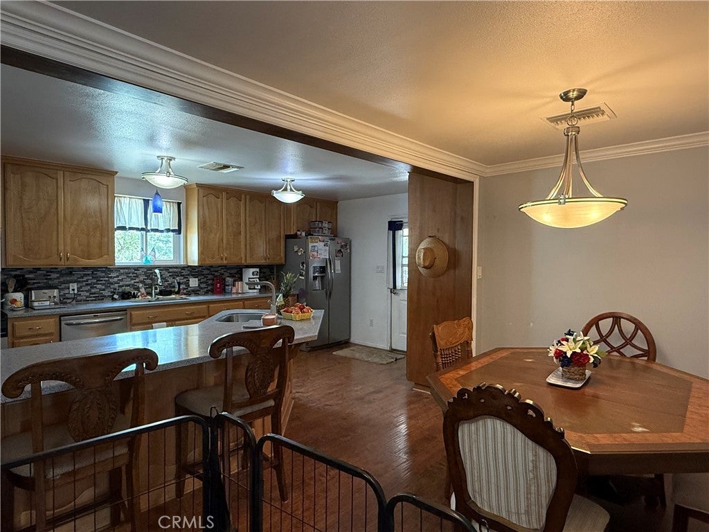Calimesa, California, 92320, United States, 3 Bedrooms Bedrooms, ,4 BathroomsBathrooms,Residential,For Sale,2048390