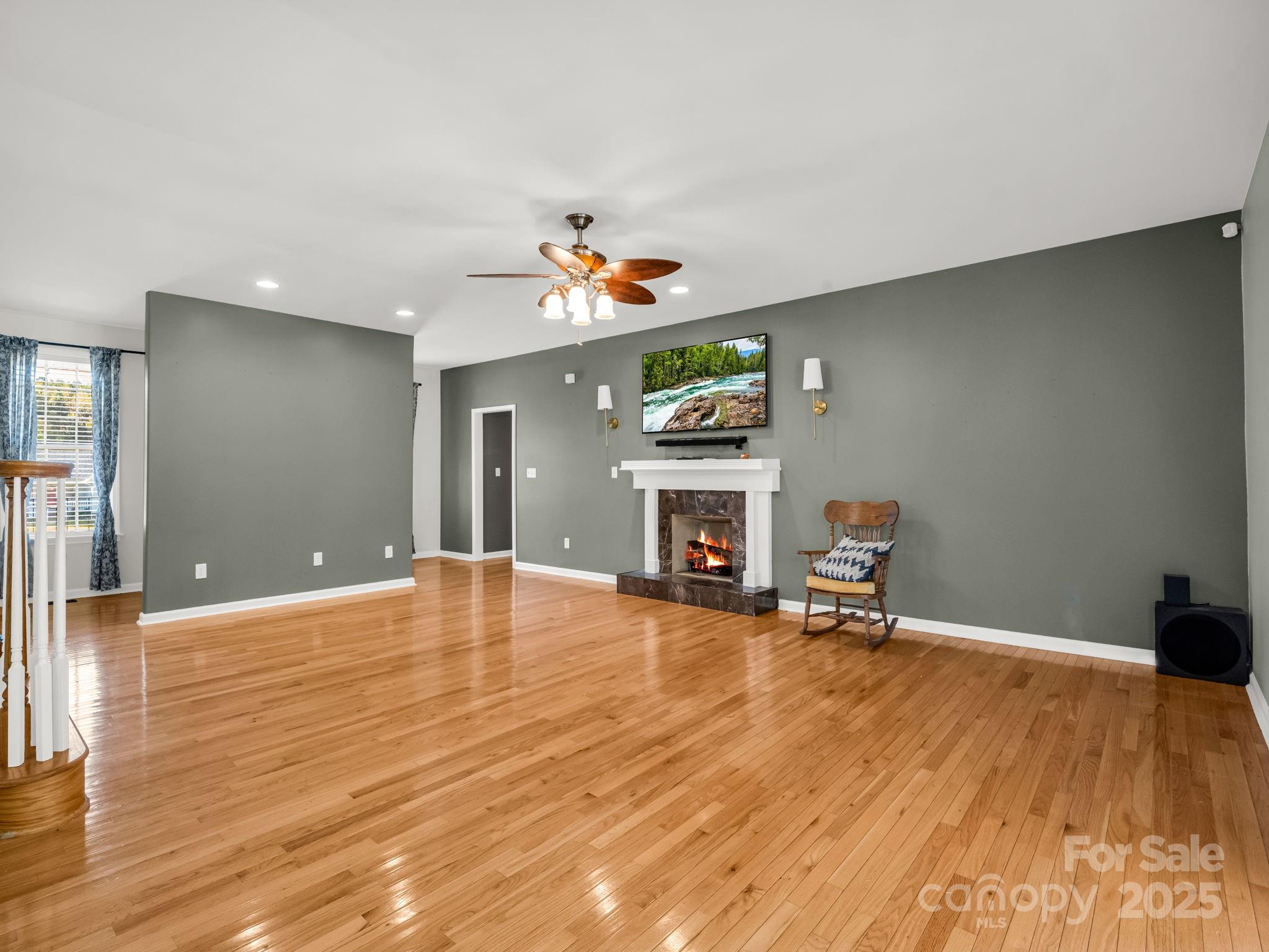 Shelby, North Carolina, 28152, United States, 3 Bedrooms Bedrooms, ,2 BathroomsBathrooms,Residential,For Sale,1969523