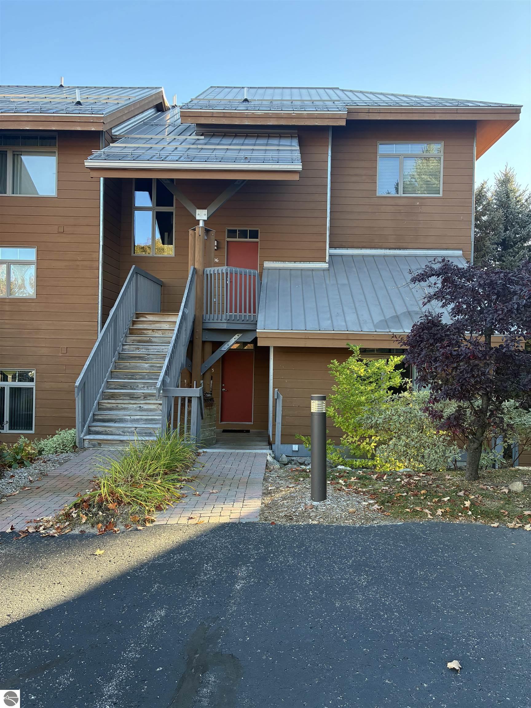 Bellaire, Michigan, 49615, United States, 3 Bedrooms Bedrooms, ,2 BathroomsBathrooms,Residential,For Sale,1986497