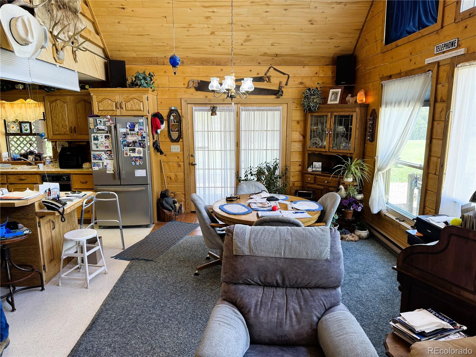 Howard, Colorado, 81223, United States, 2 Bedrooms Bedrooms, ,1 BathroomBathrooms,Residential,For Sale,1869246