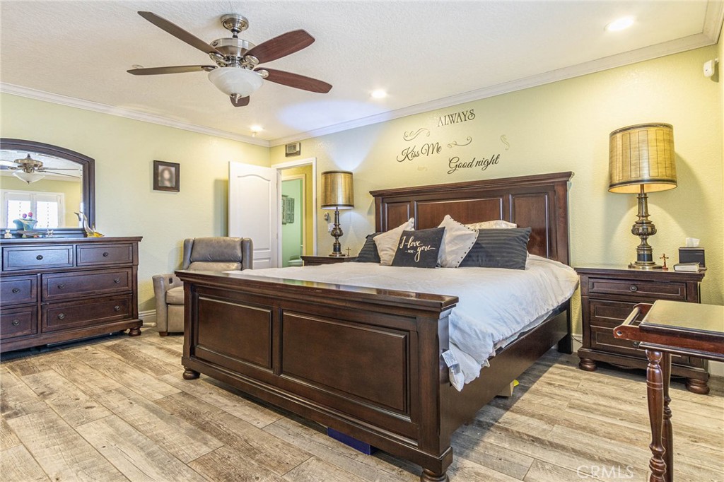 Oak Hills, California, 92344, United States, 4 Bedrooms Bedrooms, ,3 BathroomsBathrooms,Residential,For Sale,1978154