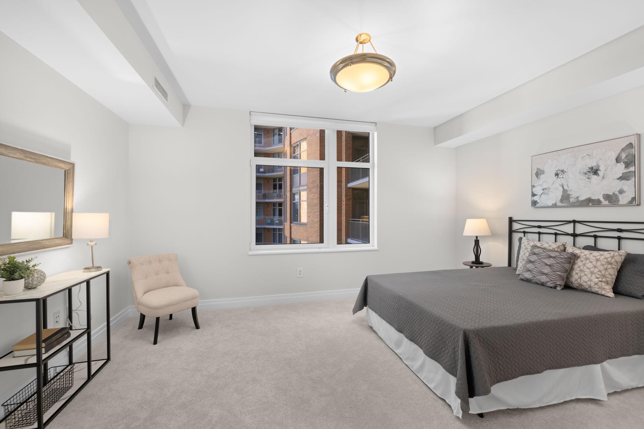  8220 Crestwood Heights Drive, Mclean, VA, 22102 - 物件實景