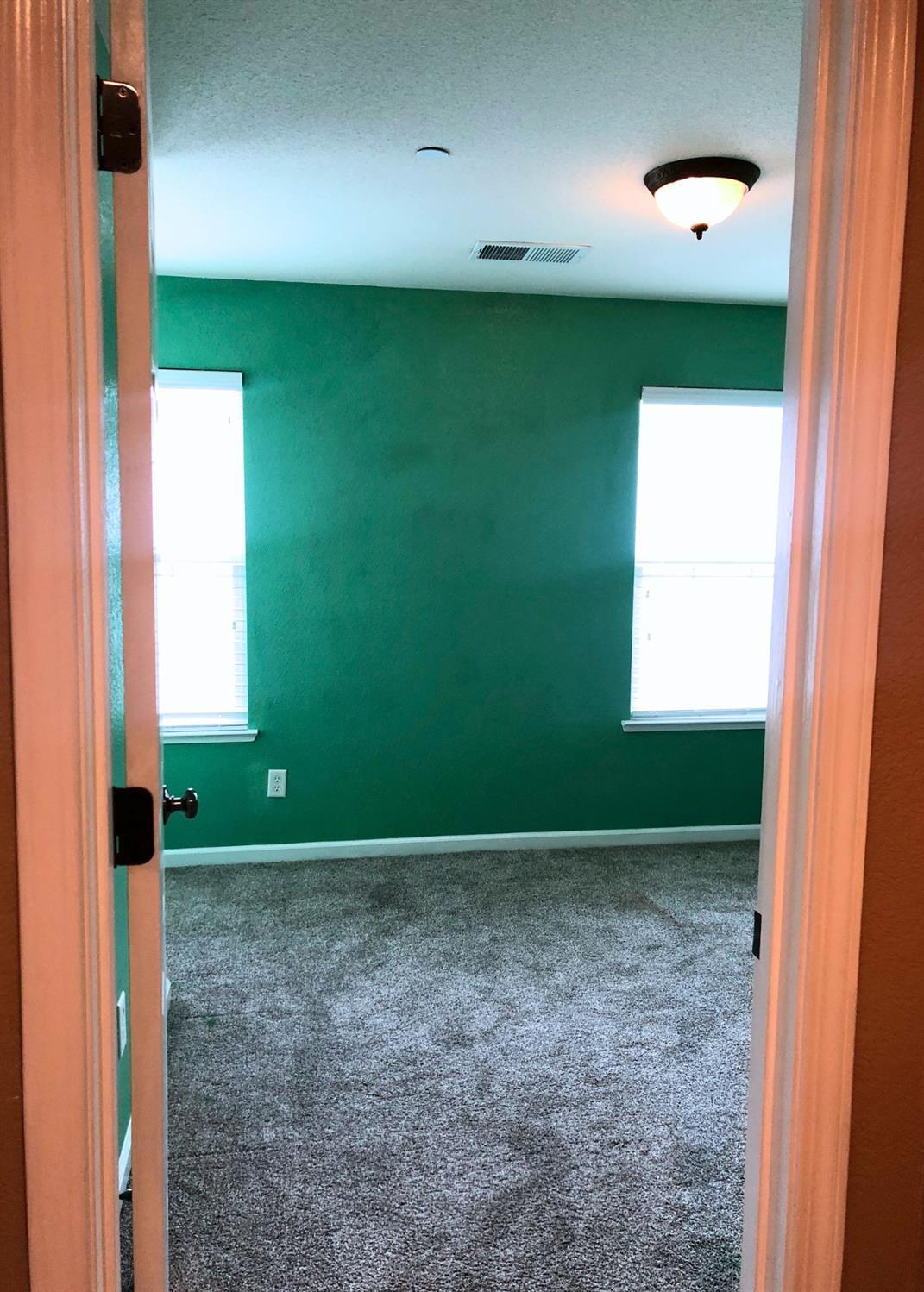 Woodland, California, 95776, United States, 3 Bedrooms Bedrooms, ,3 BathroomsBathrooms,Residential,For Sale,1910654