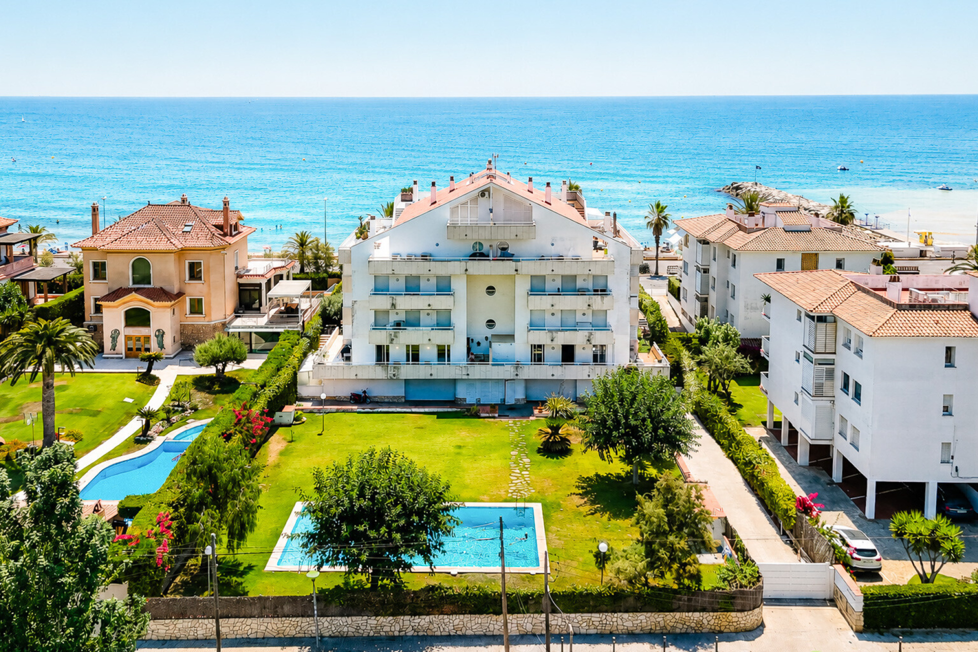  Exclusive ground-floor oceanfront duplex with direct access to the beach - 物件實景