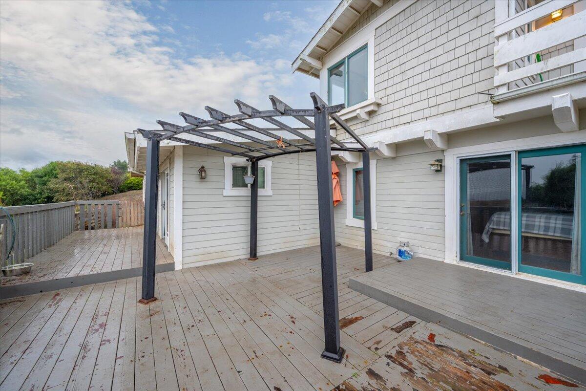 Lompoc, California, 93436, United States, 3 Bedrooms Bedrooms, ,4 BathroomsBathrooms,Residential,For Sale,1996759